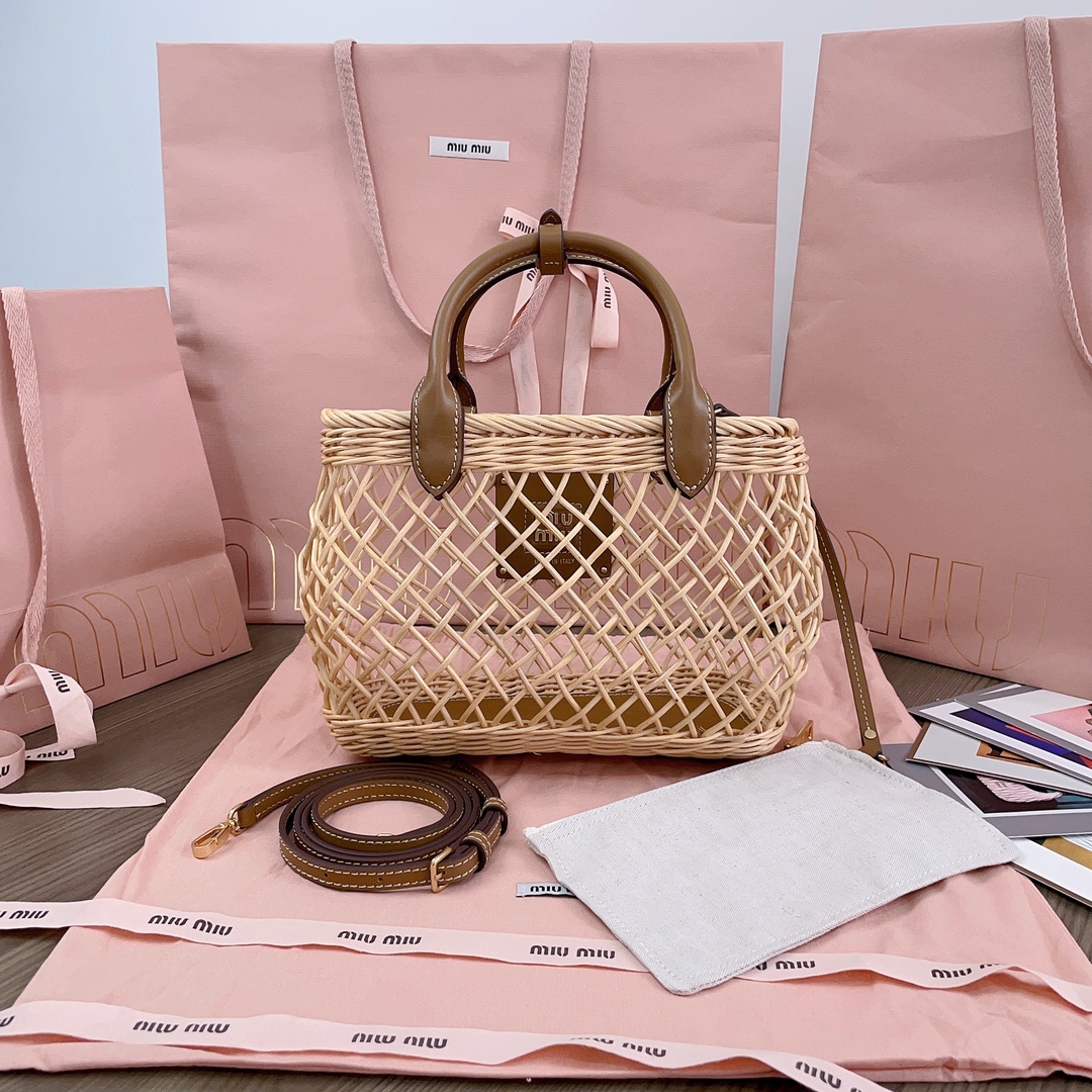 [TOP] Miu Miu Weaving Hollow Vegetable Baskets 24 X 18 X 9 cm