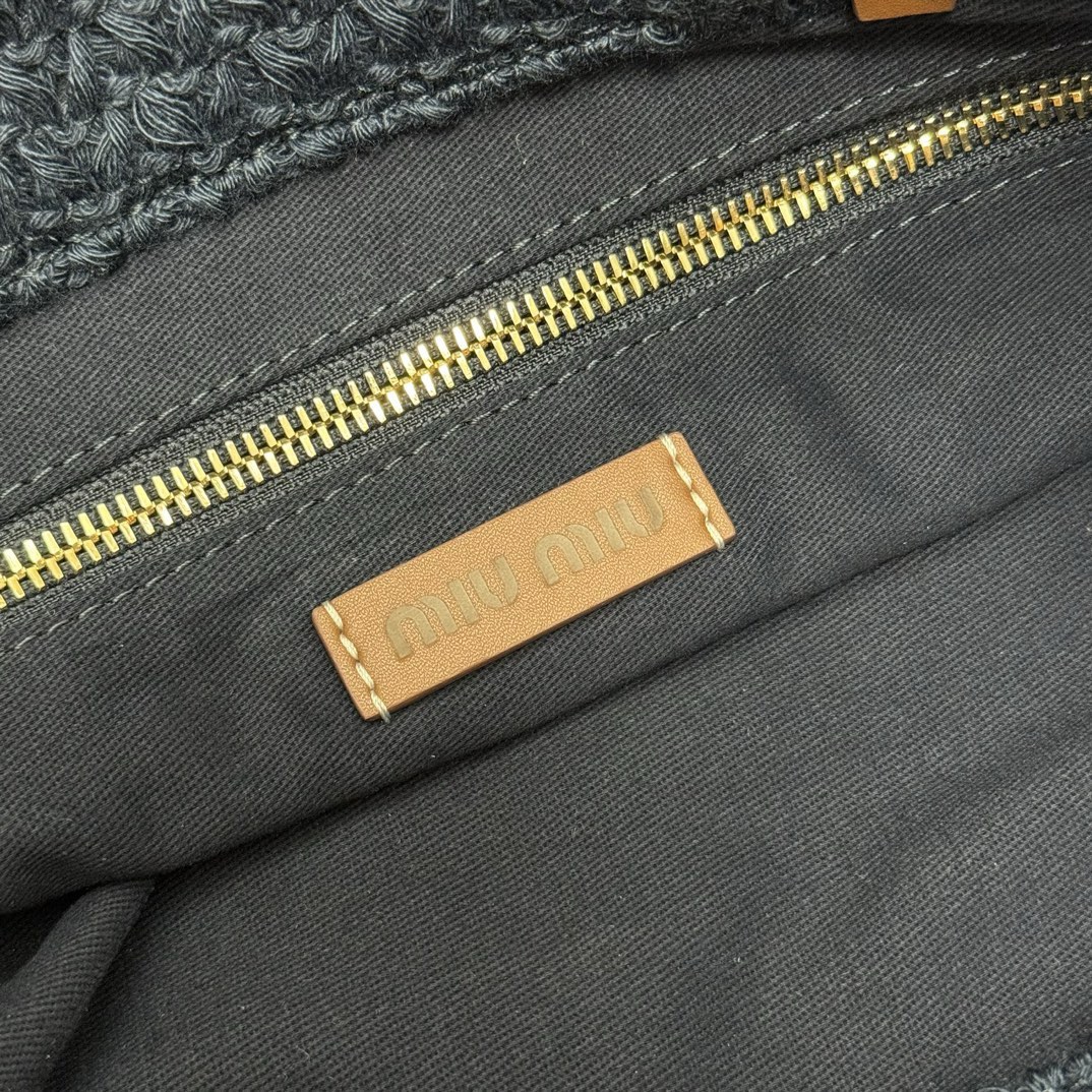 [TOP] Miu Miu Woven Tote Bag  40*34*16cm/30*38cm - Two Styles