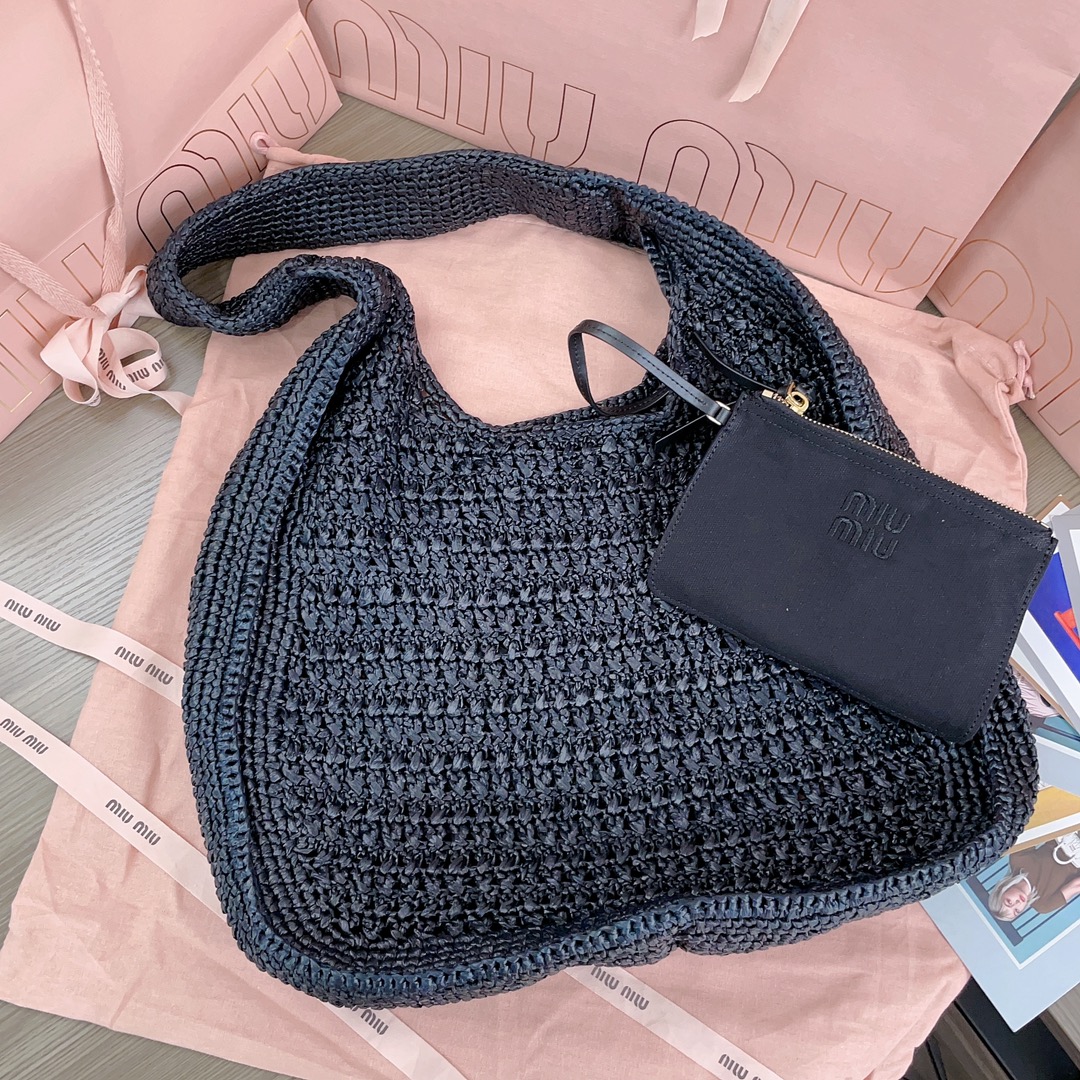 [TOP] Miu Miu Woven Bag 44*31.5*8cm - Black