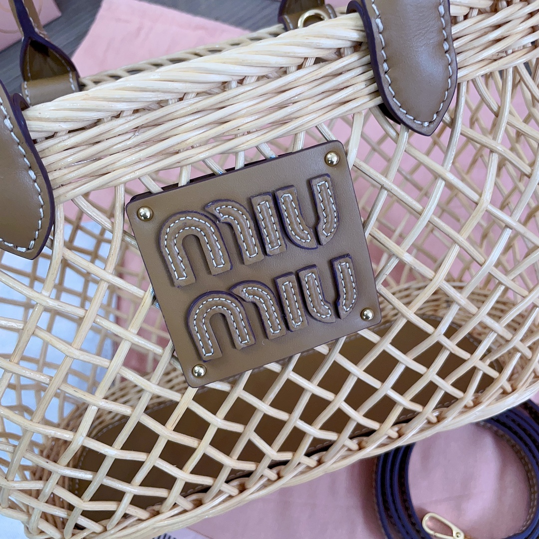 [TOP] Miu Miu Weaving Hollow Vegetable Baskets 24 X 18 X 9 cm