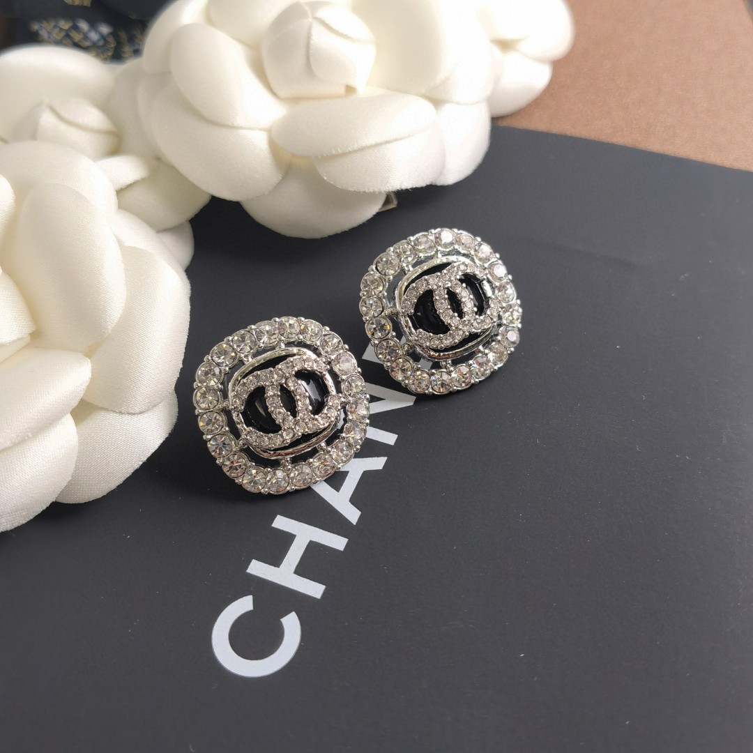 [TOP] CHANEL CC Earrings