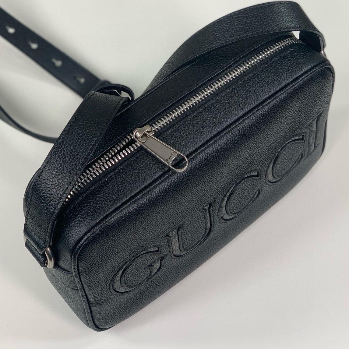 [TOP] GUCCI Shoulder Bag 14X23.5X6cm - Black