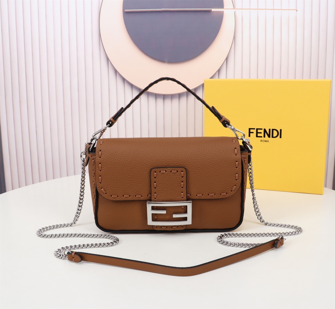 [TOP] FENDI Baguette FF Bag 20x13x5cm - Brown