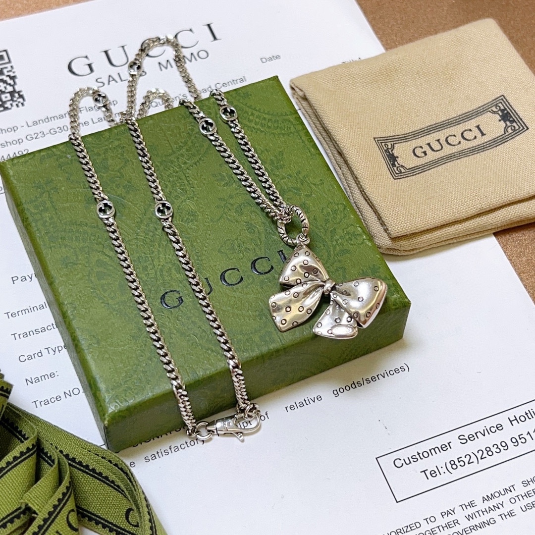 [TOP] GUCCI  Necklace