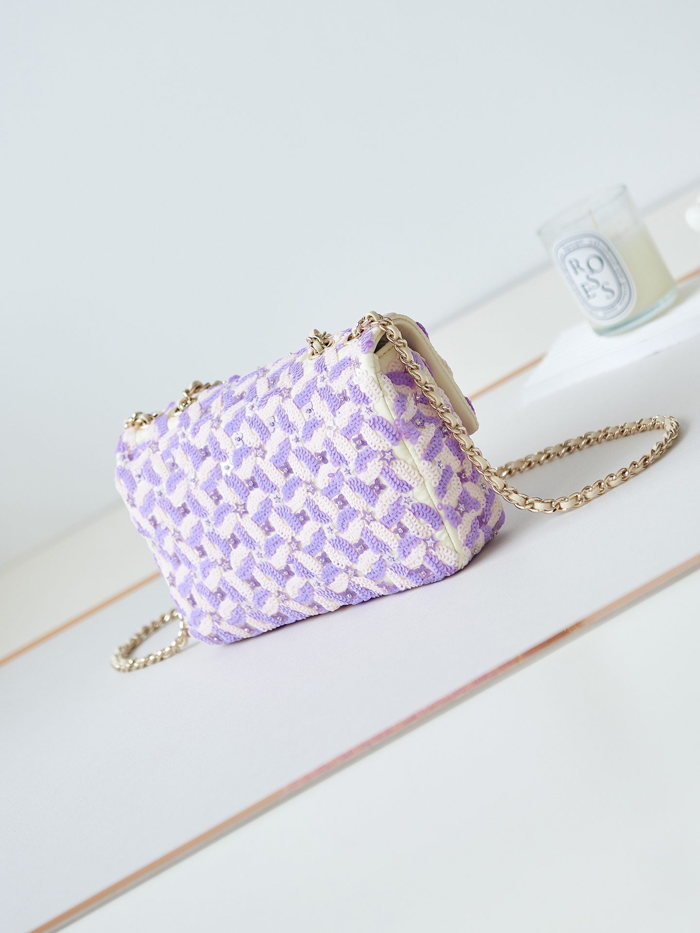 [TOP] CHANEL Flap Bag with Star Pattern 15x20x7cm - Purple