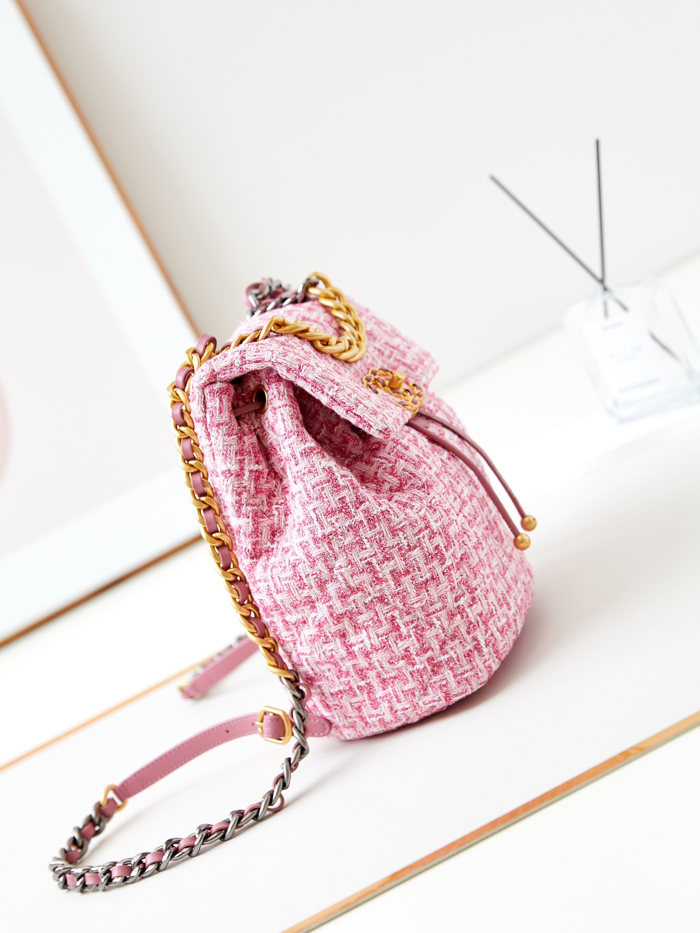 [TOP] CHANEL 19 Backpack Bag 26x22x16cm - Pink