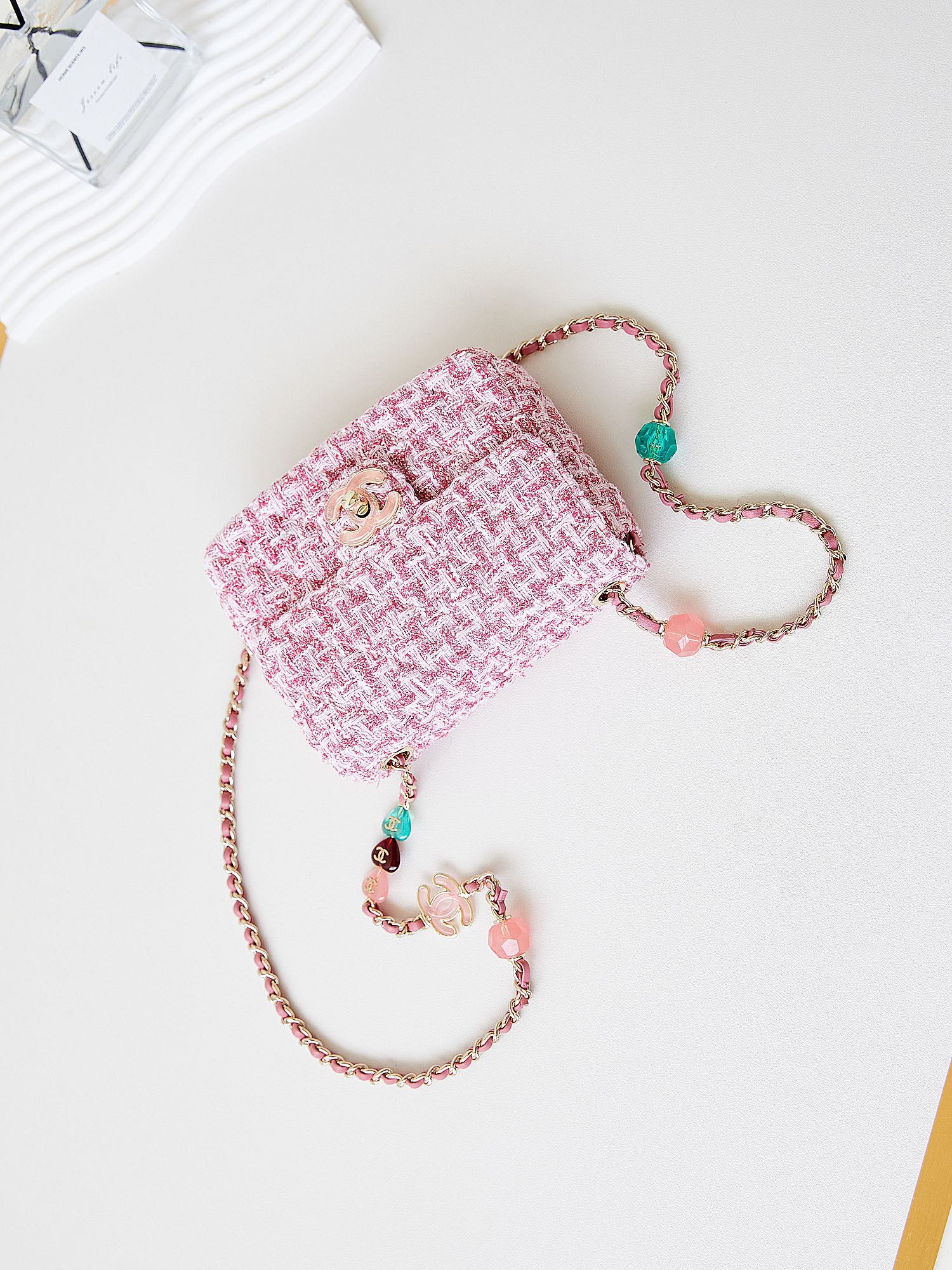 [TOP] CHANEL Flap Bag with Enamel Buckle Heart 12.5x16x4.5cm/14.5x18.5x6.5cm - Pink