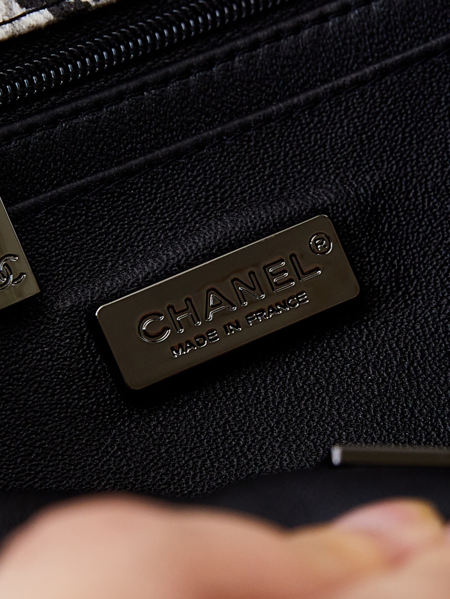 [TOP] CHANEL Flap Bag with Black and White Head Print 12x20x6cm/15.5x25.5x6.5cm