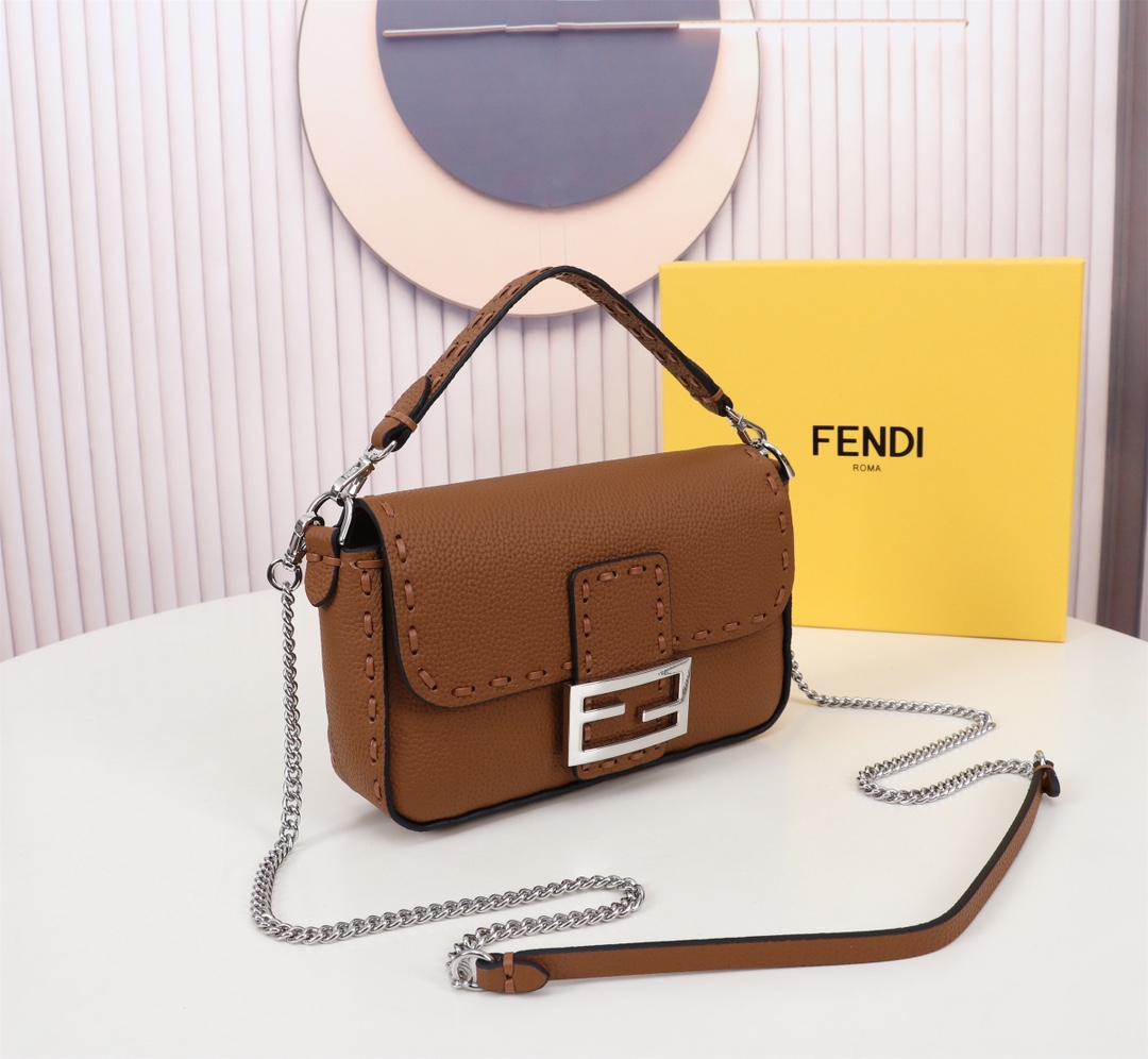 [TOP] FENDI Baguette FF Bag 20x13x5cm - Brown