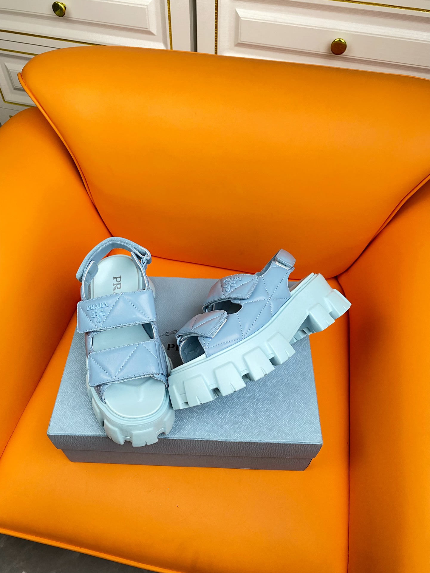 [TOP] PRADA Thick Sole Sandals - 5 Color