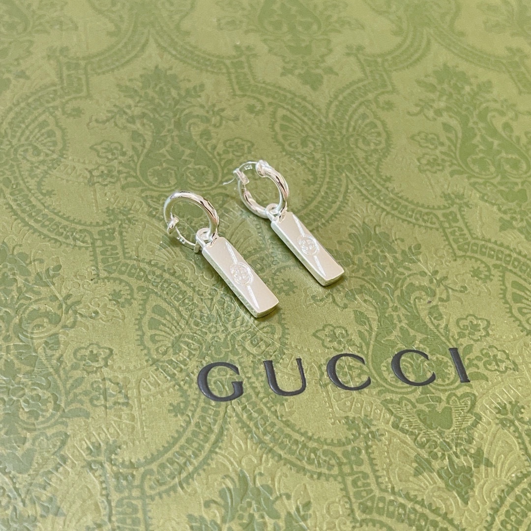 [TOP] GUCCI  Earrings-Sliver