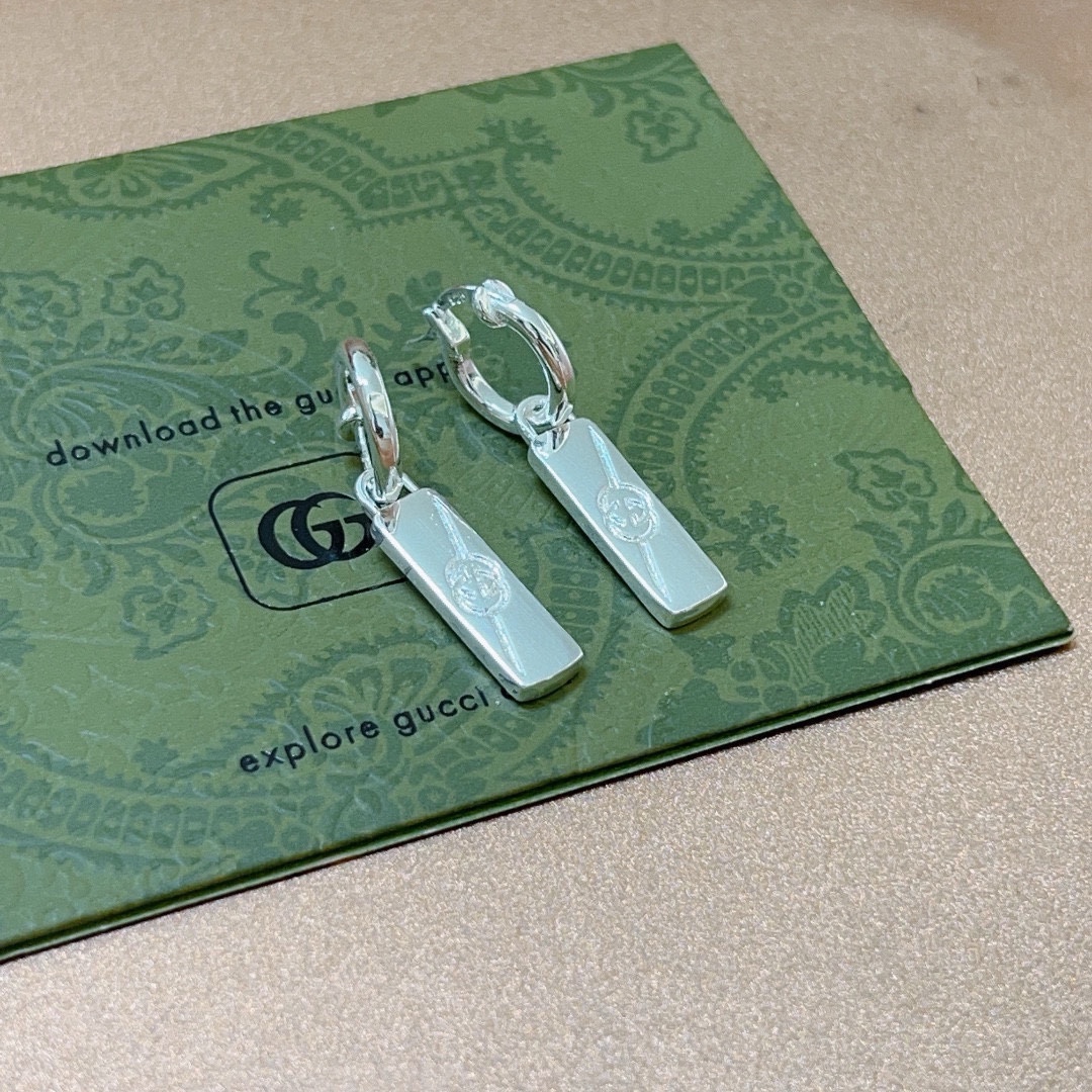 [TOP] GUCCI  Earrings-Sliver