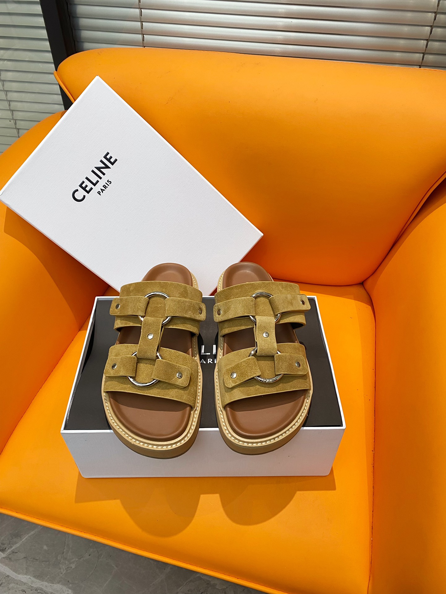 [TOP] CELINE Classic Calfskin Slippers - 8 Colors