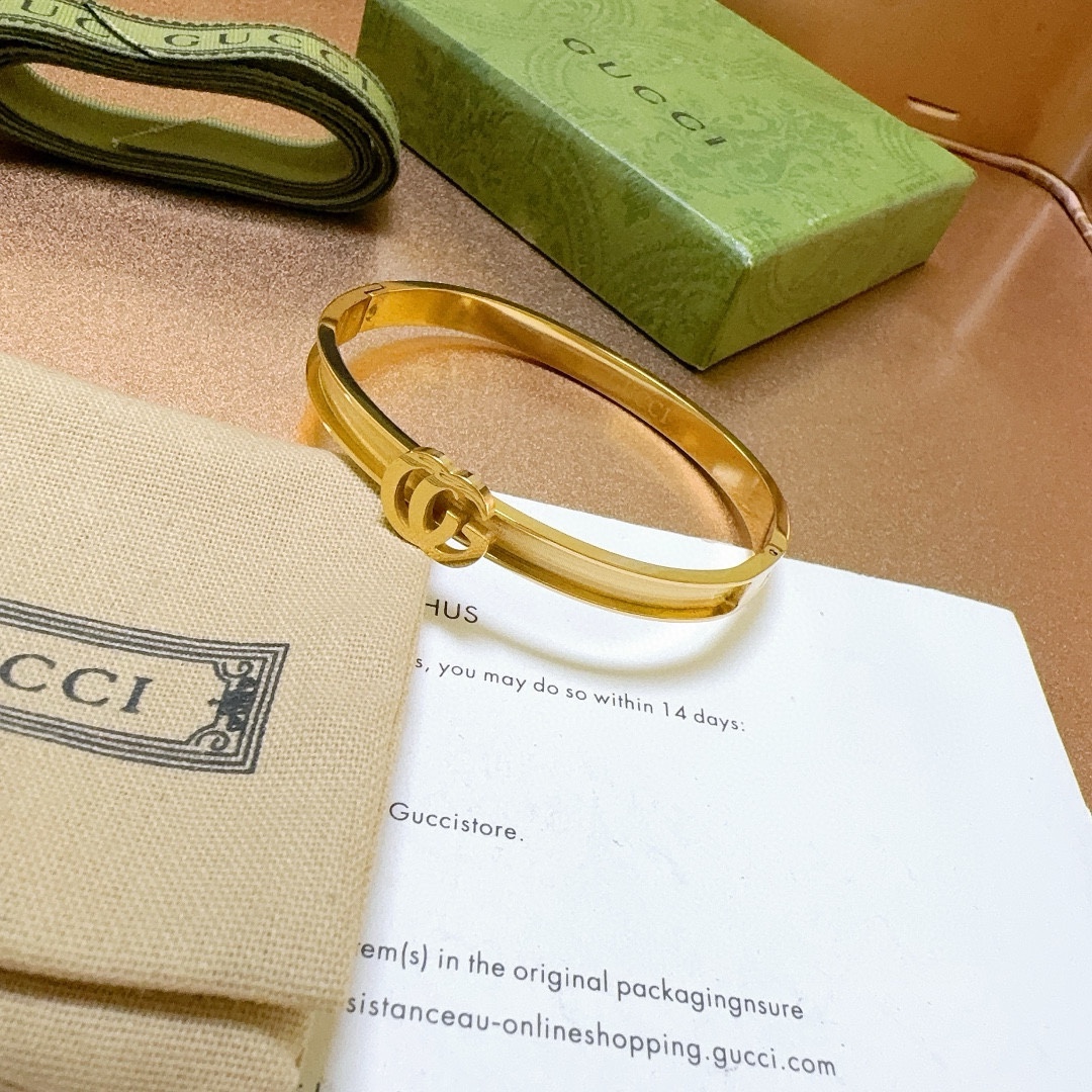 [TOP] GUCCI Bamboo Bracelet - Gold