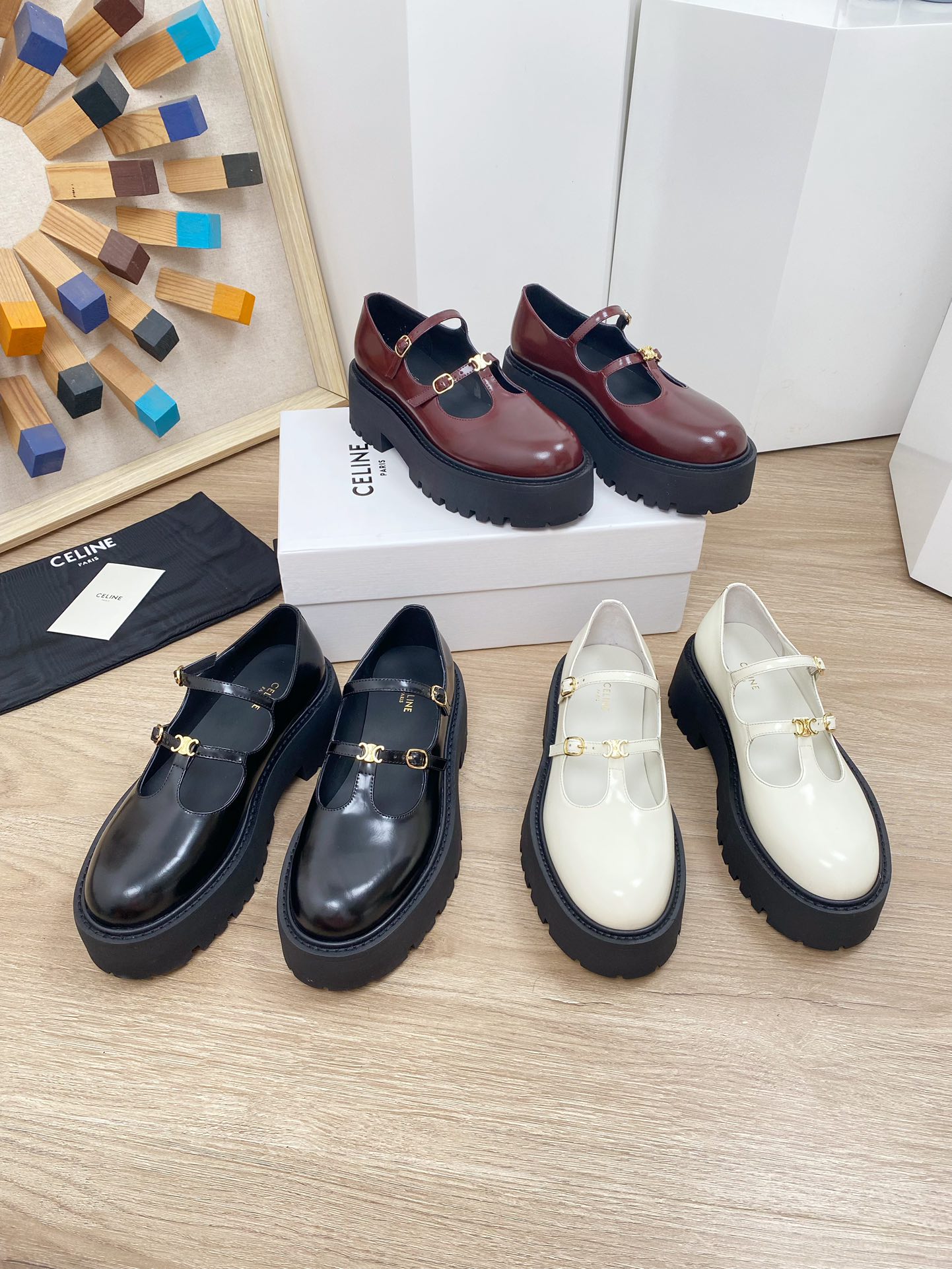 [TOP] CELINE Cowhide Mary Jane Shoes - 3 Colors