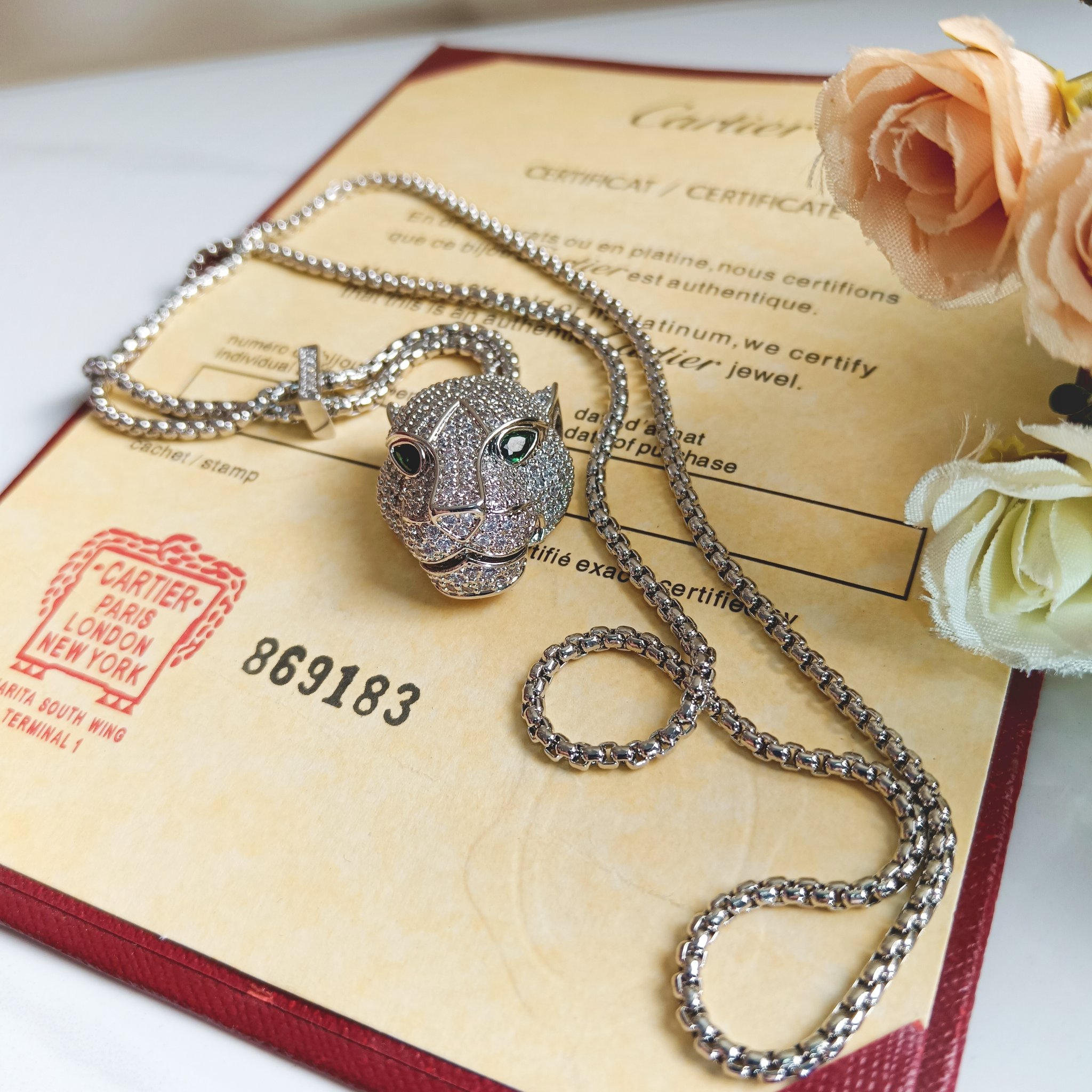 [TOP] Cartier Fully-Jewelled Leopard Head Necklace - Sliver