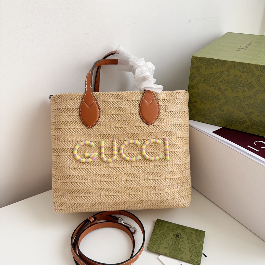 [TOP] GUCCI Woven Bag 26x25x11cm - Khaki