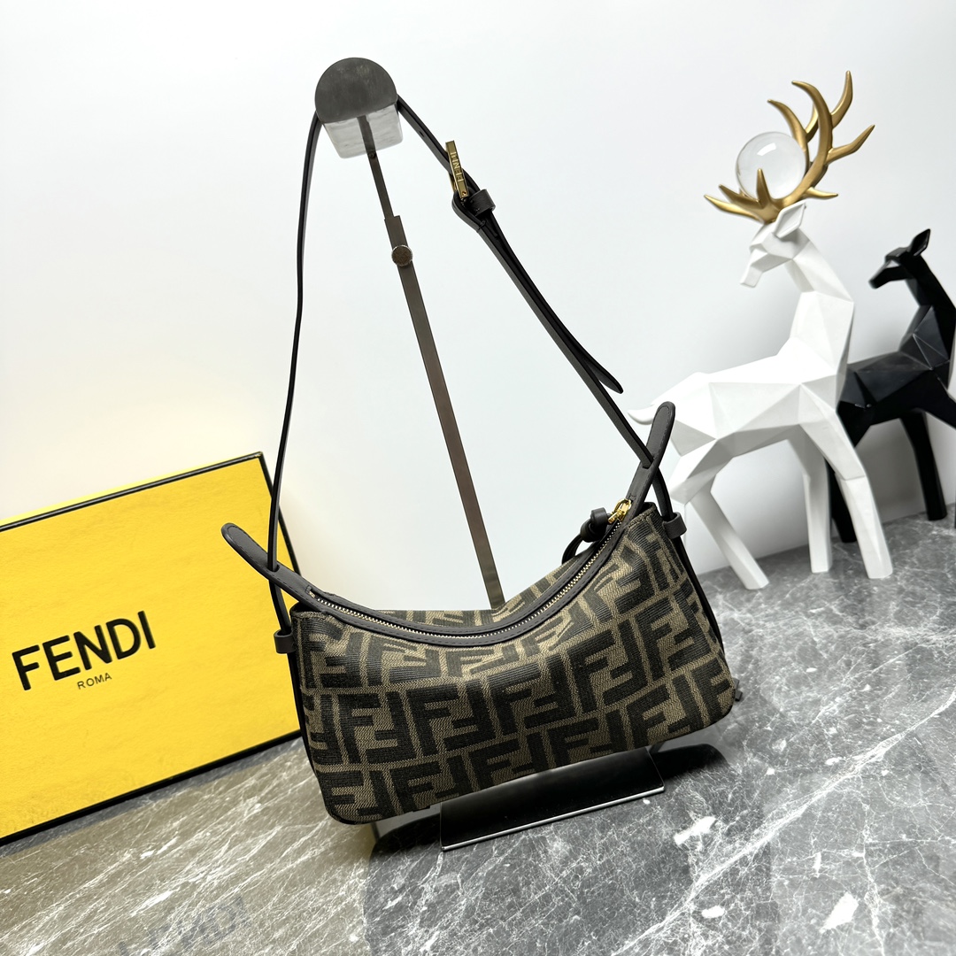 [TOP] FENDI Armpit Bag 22.5*12*7cm/34*19*7cm - Brown