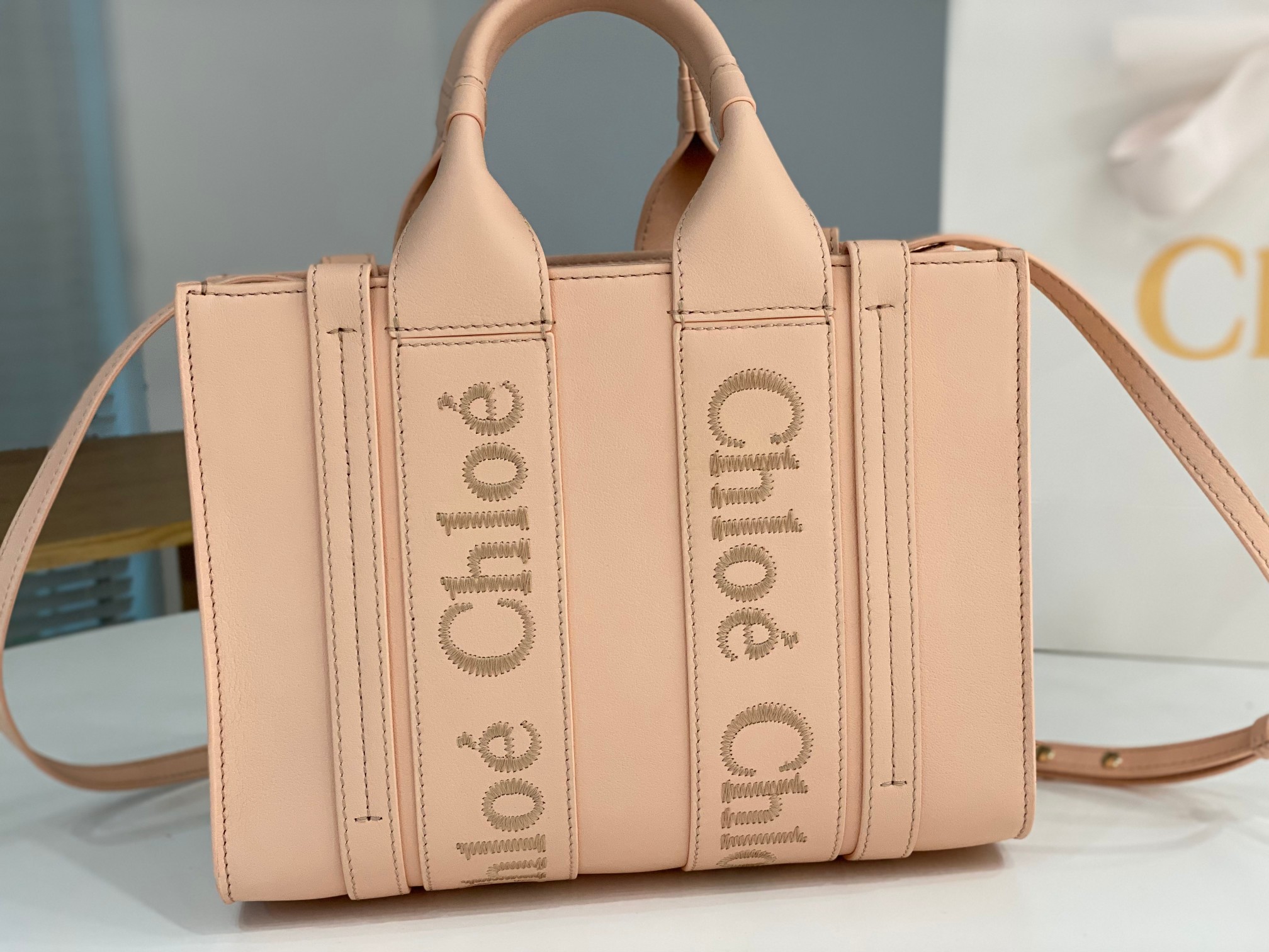 [TOP] Chloe Calf Leather Tote Bag - Four Sizes