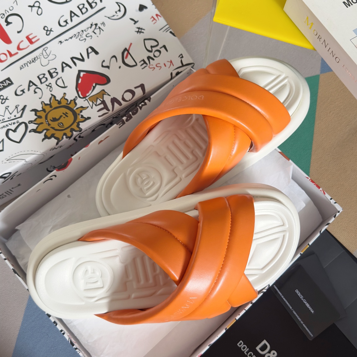 [TOP] Dolce & Gabbana D&G Cross Cowhide Slippers - 8 Colour