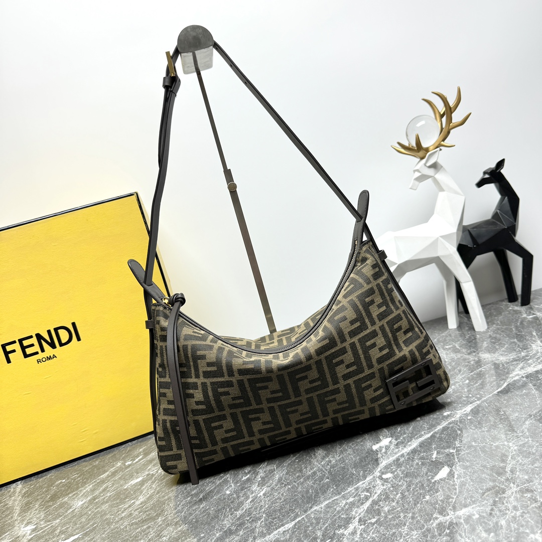 [TOP] FENDI Armpit Bag 22.5*12*7cm/34*19*7cm - Brown
