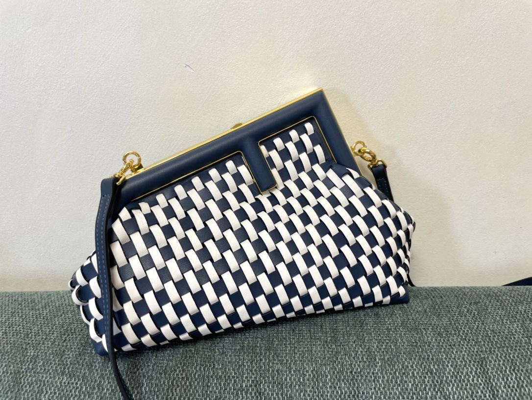 [TOP] FENDI Leather First Bags 26*9.5*18cm - Blue & White