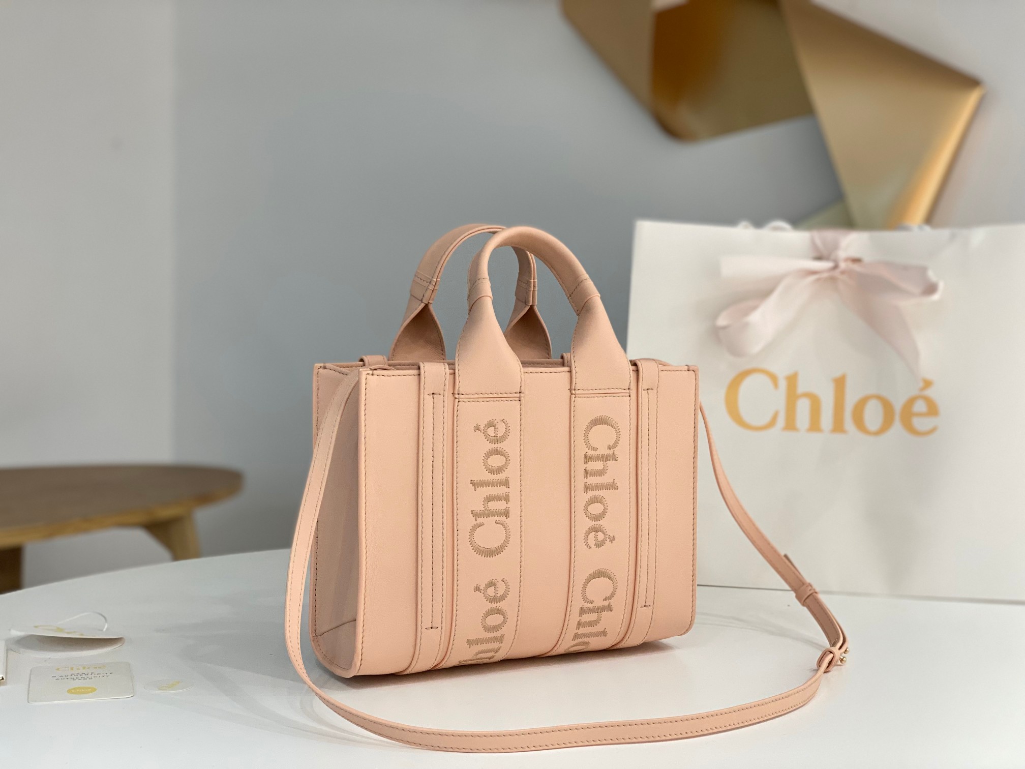 [TOP] Chloe Calf Leather Tote Bag - Four Sizes