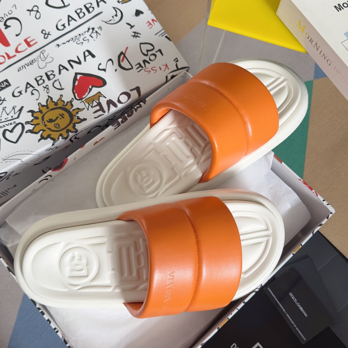 [TOP] Dolce & Gabbana D&G Cowhide Slippers - 8 Colour