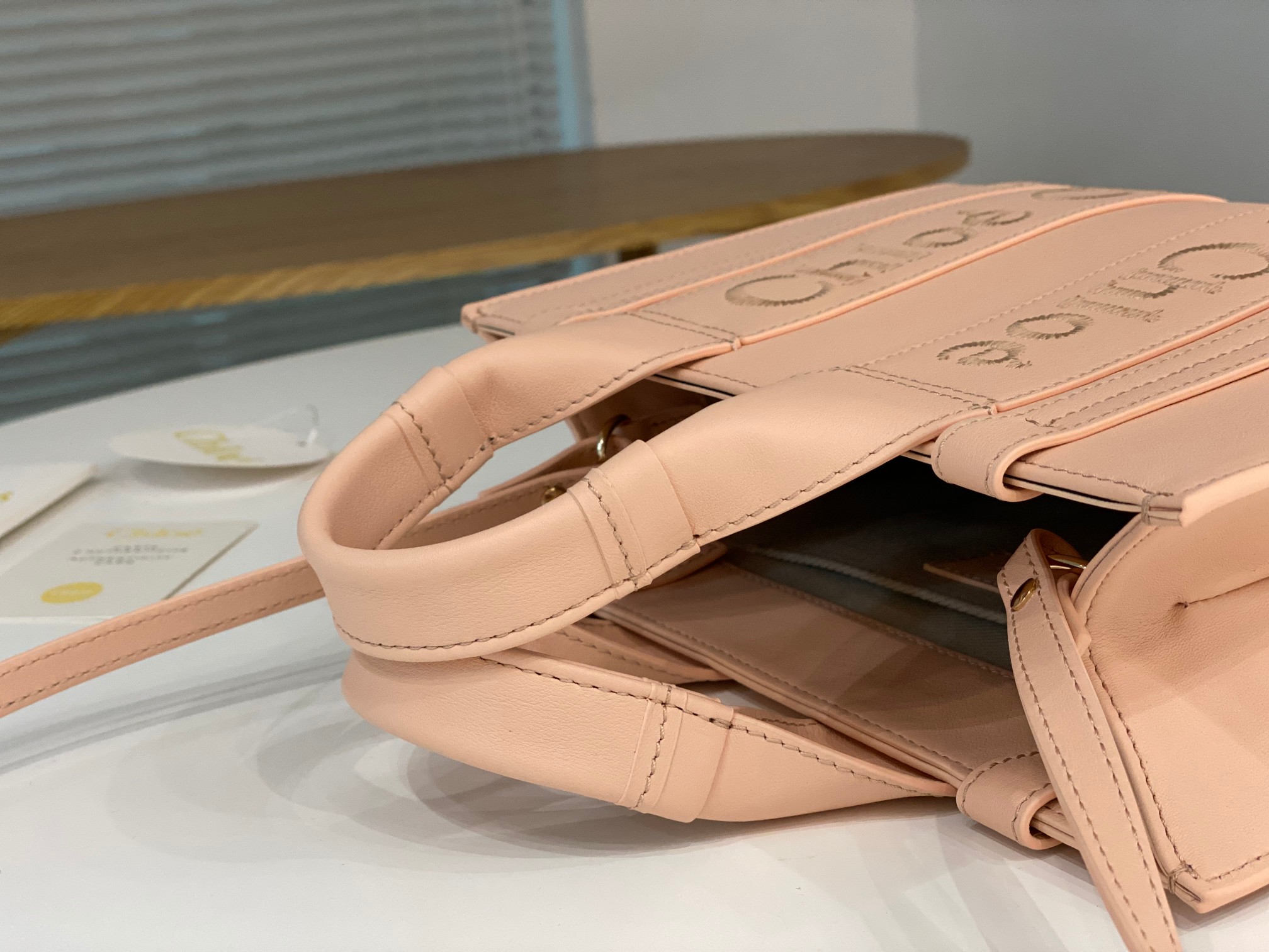 [TOP] Chloe Calf Leather Tote Bag - Four Sizes