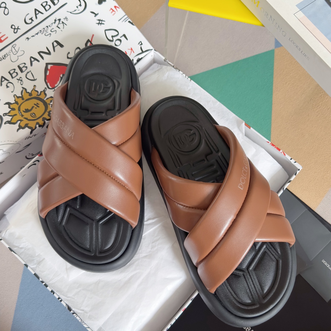 [TOP] Dolce & Gabbana D&G Cross Cowhide Slippers - 8 Colour