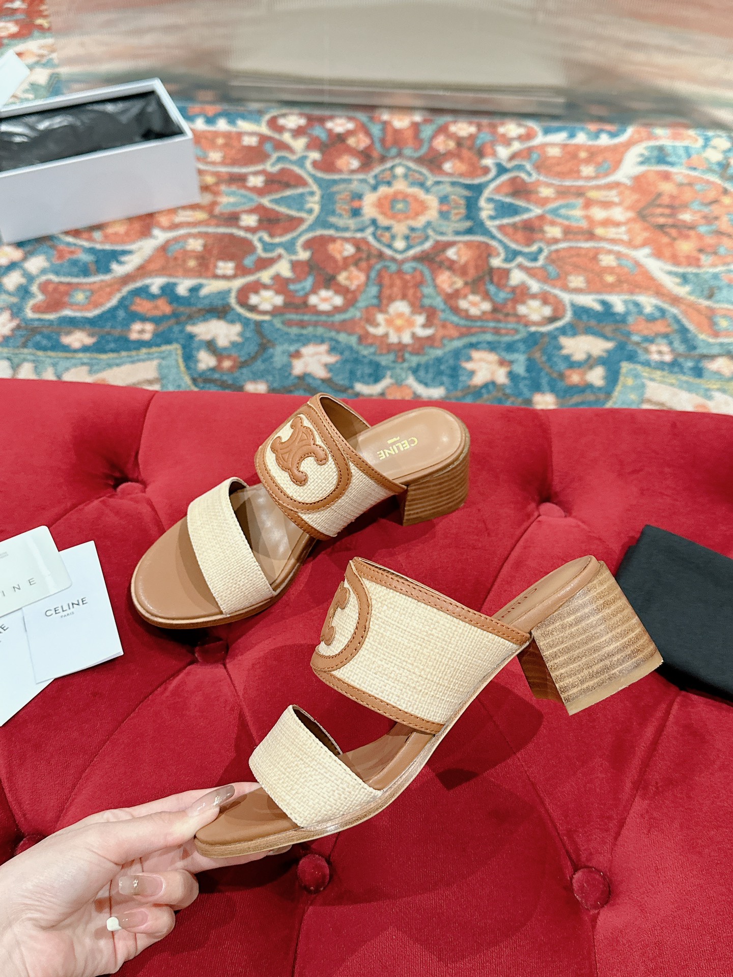 [TOP] CELINE Classic Arc de Triomphe Slippers - 2 Colors