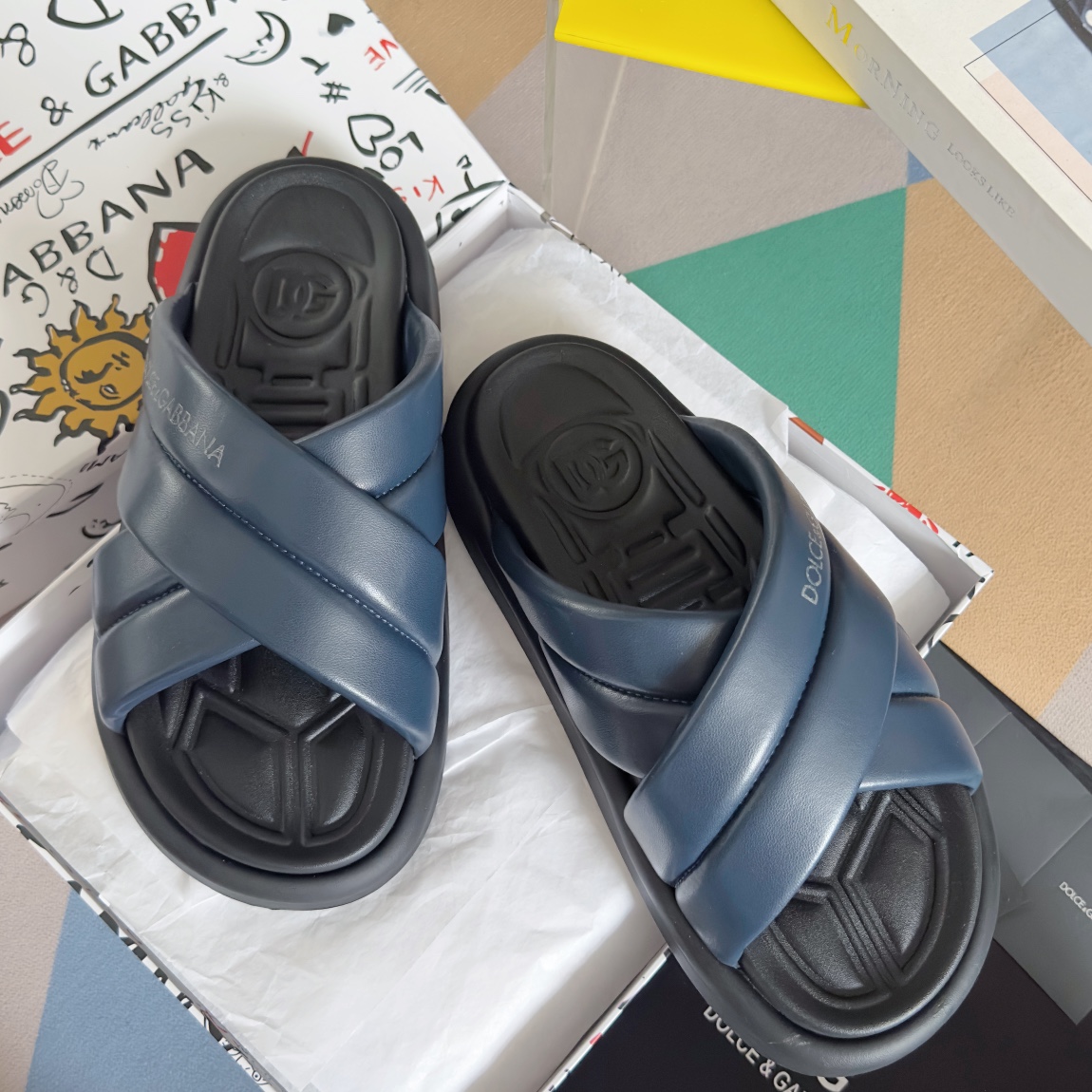 [TOP] Dolce & Gabbana D&G Cross Cowhide Slippers - 8 Colour