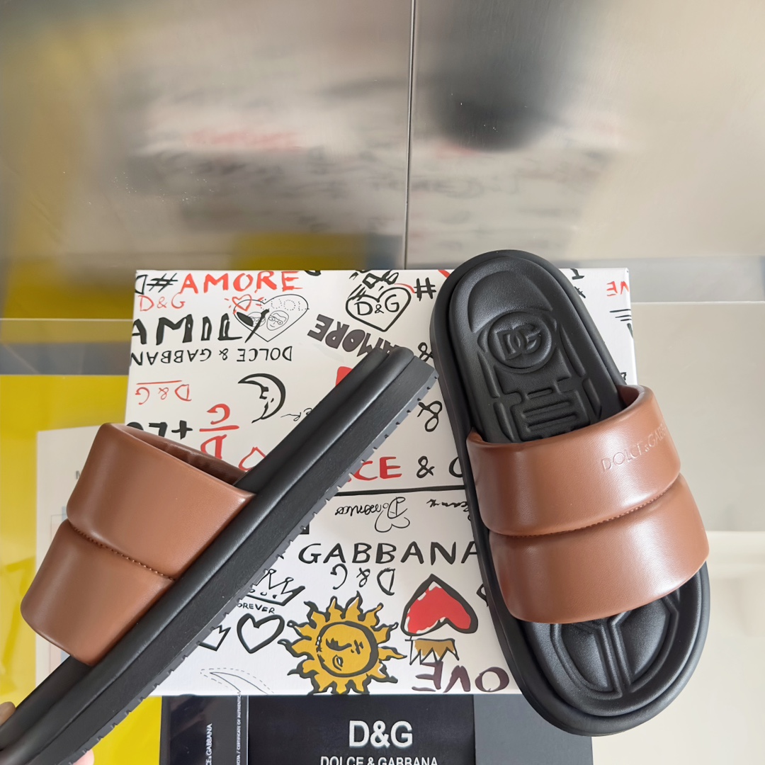 [TOP] Dolce & Gabbana D&G Cowhide Slippers - 8 Colour