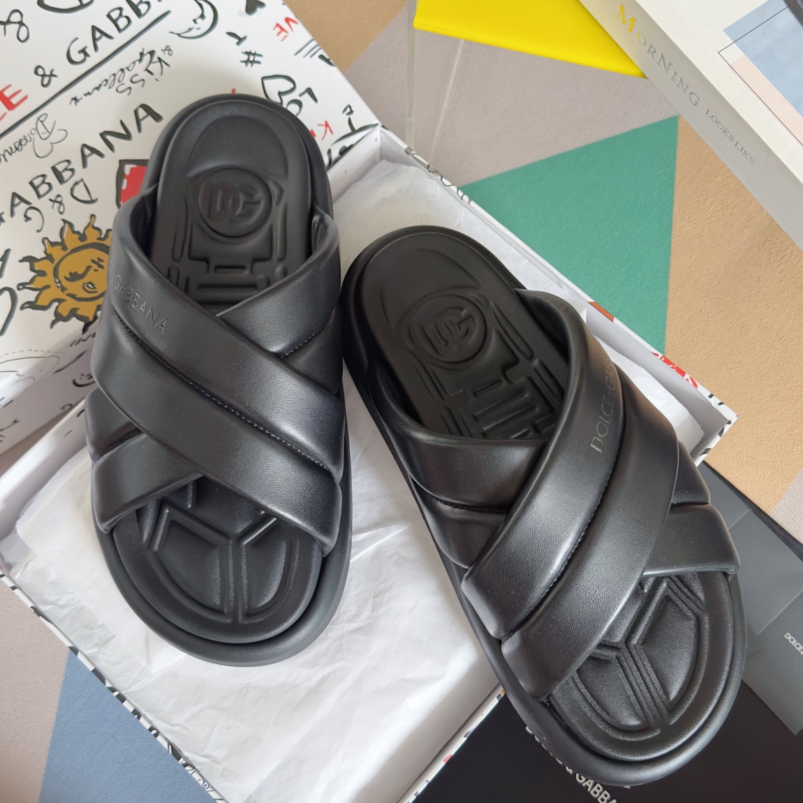 [TOP] Dolce & Gabbana D&G Cross Cowhide Slippers - 8 Colour