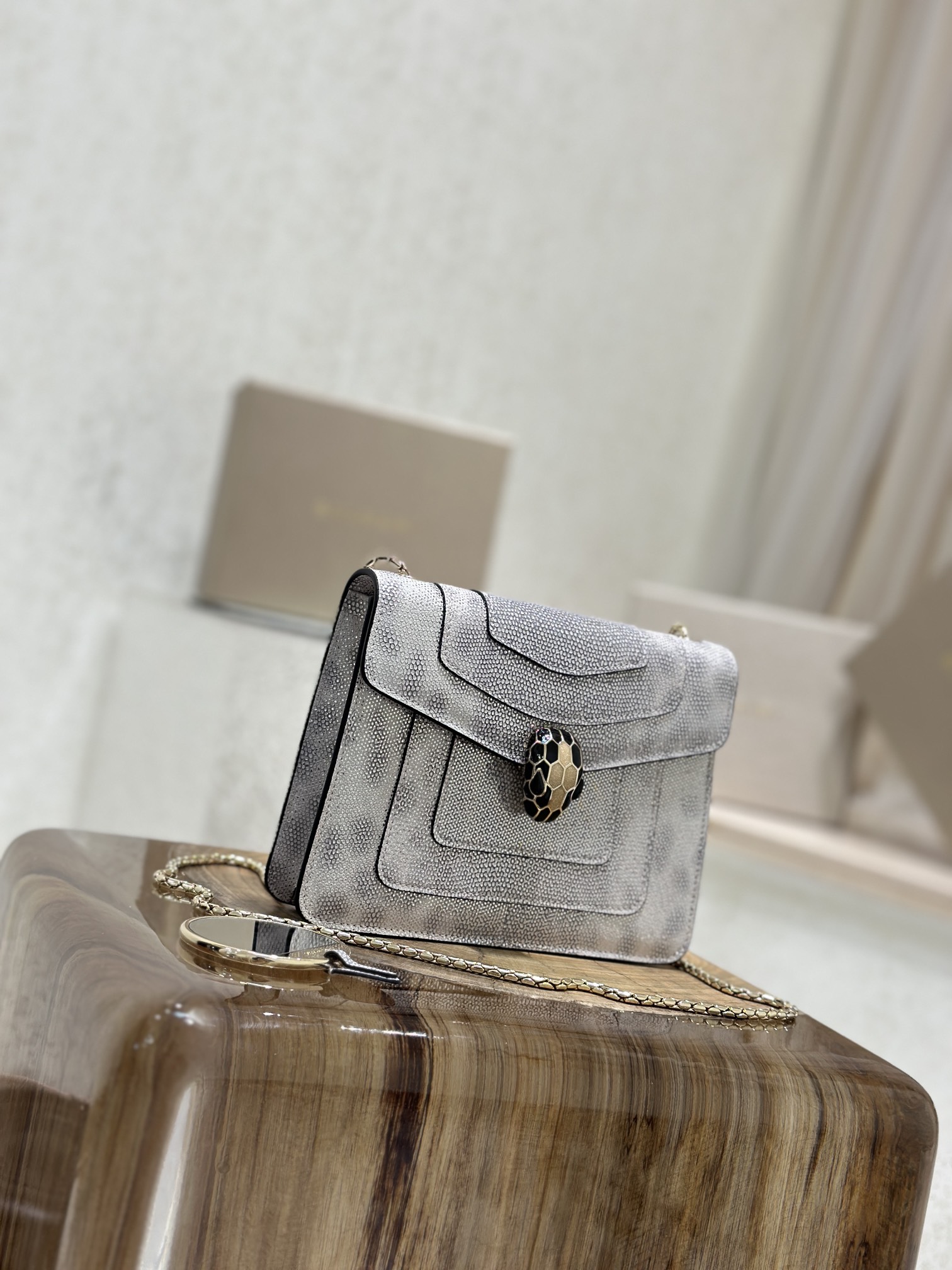 [TOP] BVLGARI Water Snake Skin Snake Head Bag 20*15*5cm