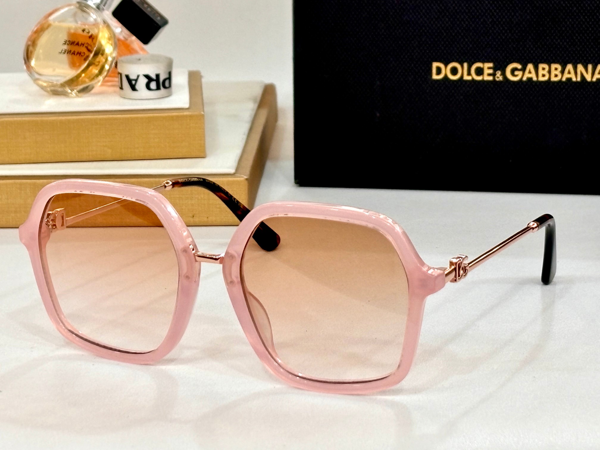 [TOP] Dolce & Gabbana D&G Sunglasses - 7 Color
