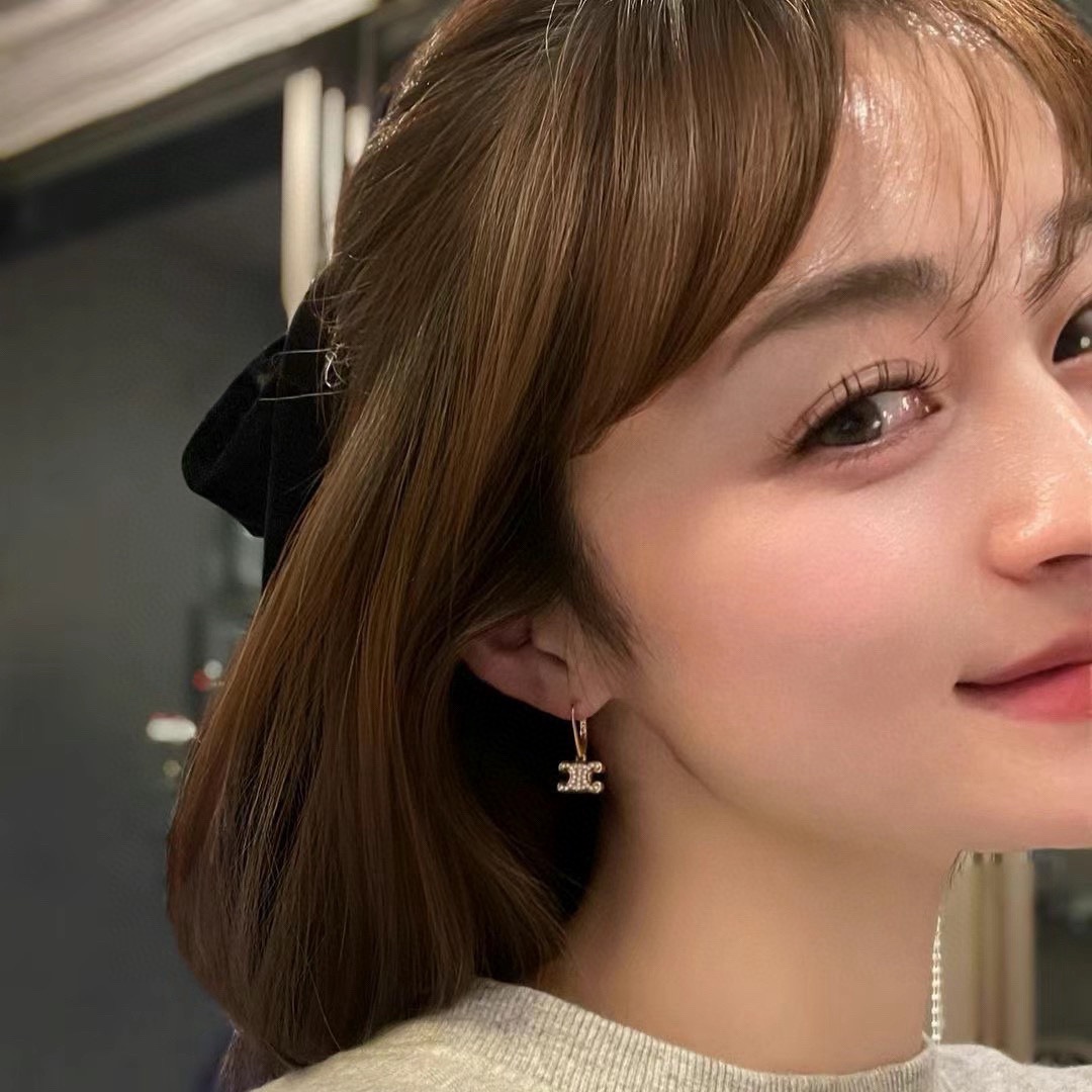 [TOP] CELINE Earrings-Gold