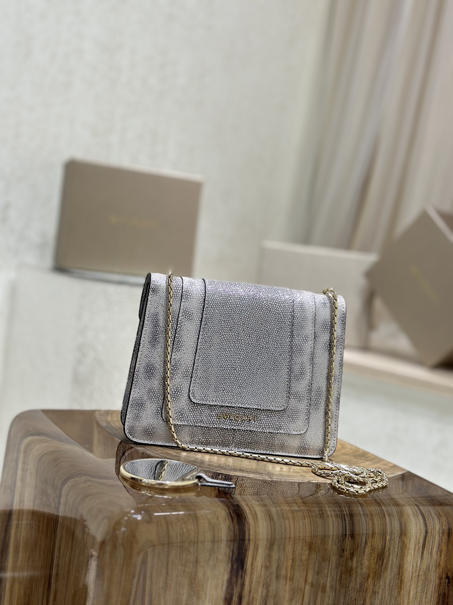 [TOP] BVLGARI Water Snake Skin Snake Head Bag 20*15*5cm