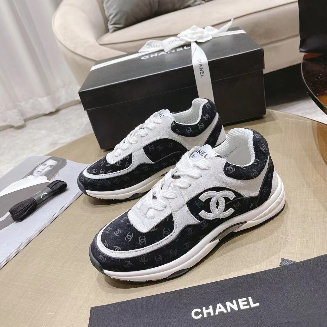 [TOP] CHANEL Sneaker-Black