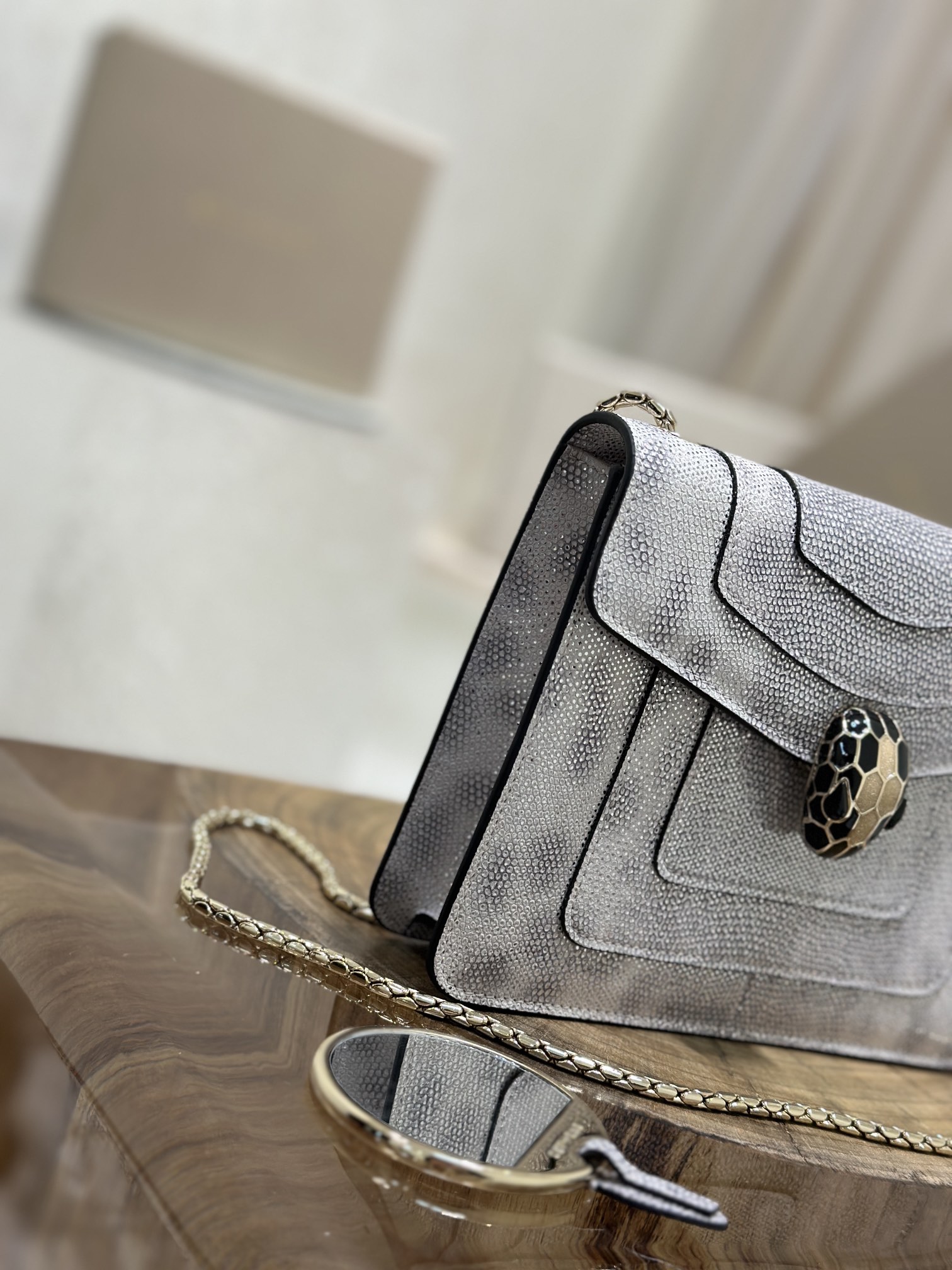 [TOP] BVLGARI Water Snake Skin Snake Head Bag 20*15*5cm