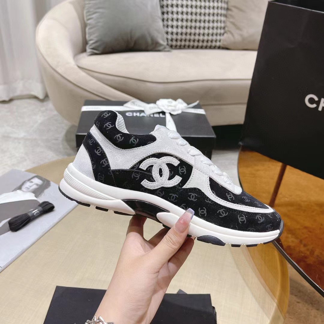 [TOP] CHANEL Sneaker-Black