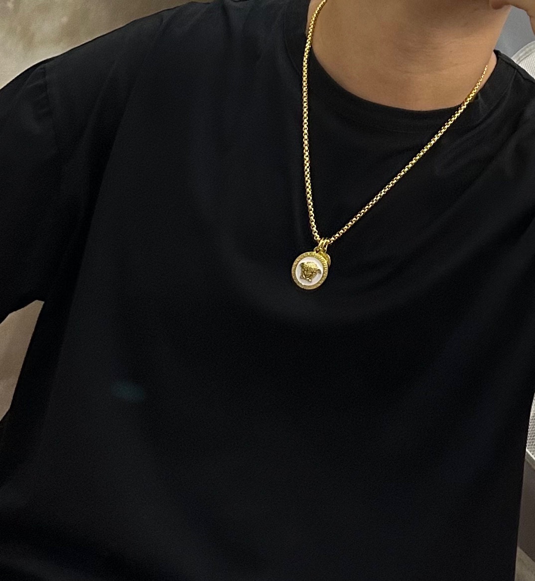 [TOP] Versace Men's/Women's Necklace-Gold