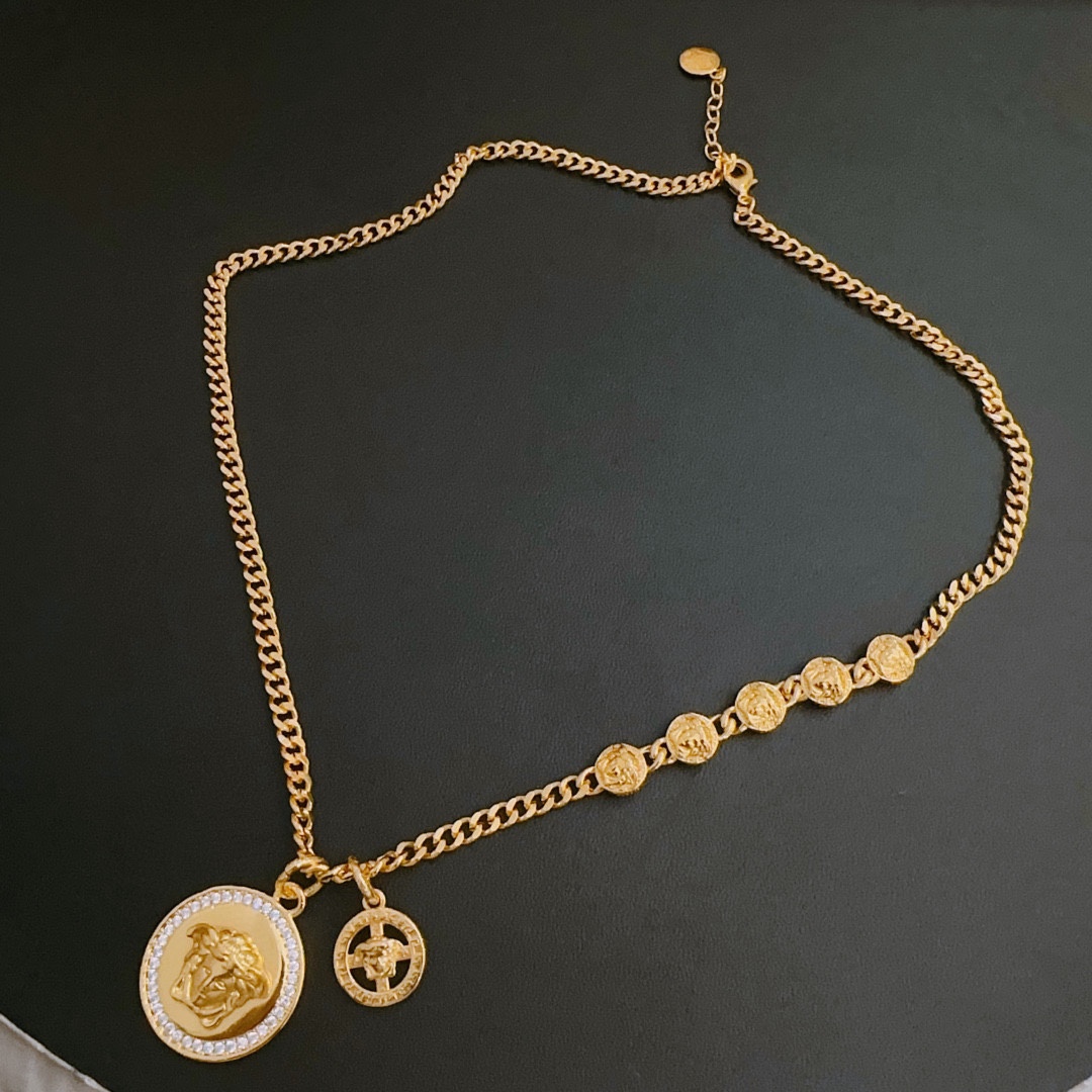 [TOP] Versace Men's/Women's Necklace