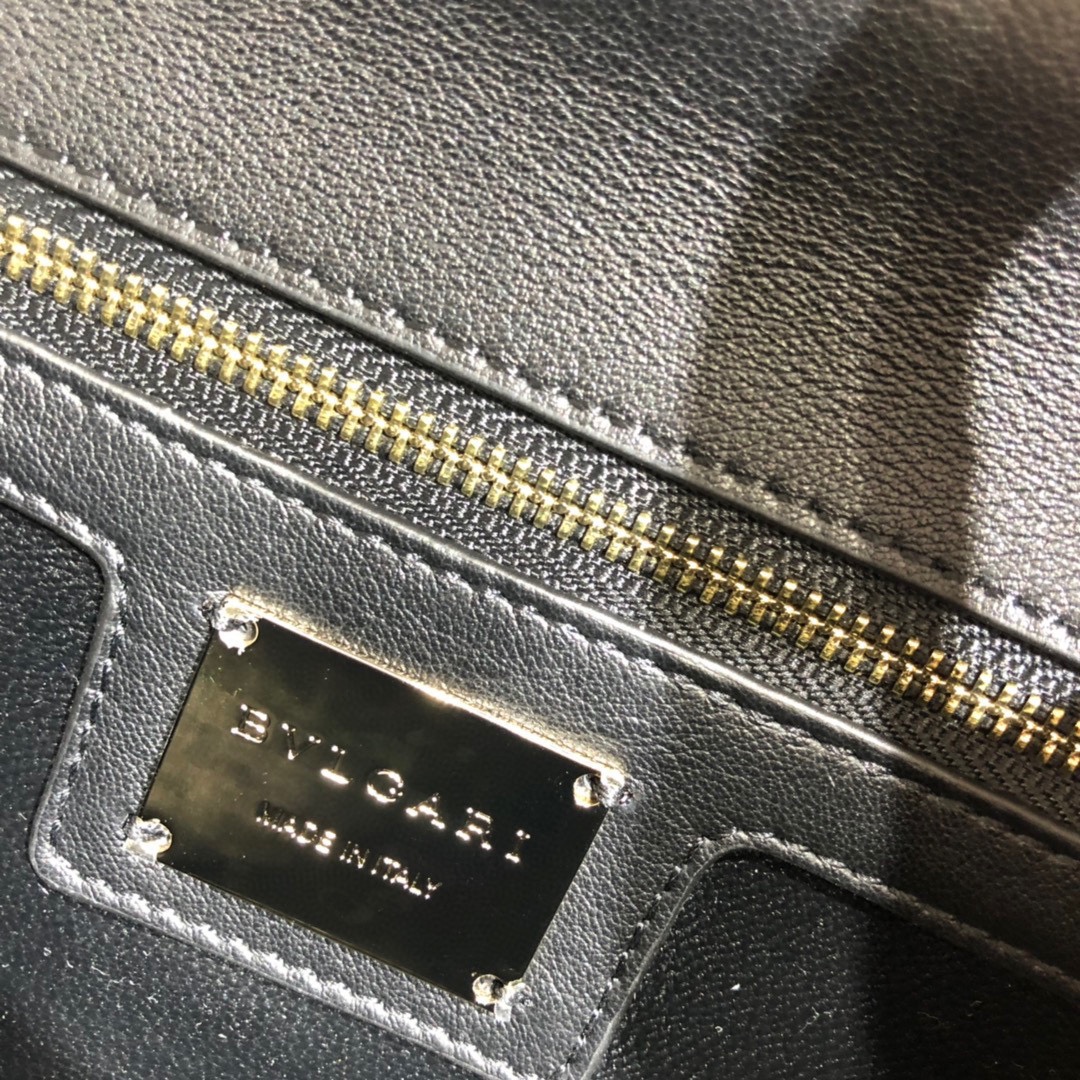 [TOP] BVLGARI Sheepskin Snake Head Bag 24x15x7cm