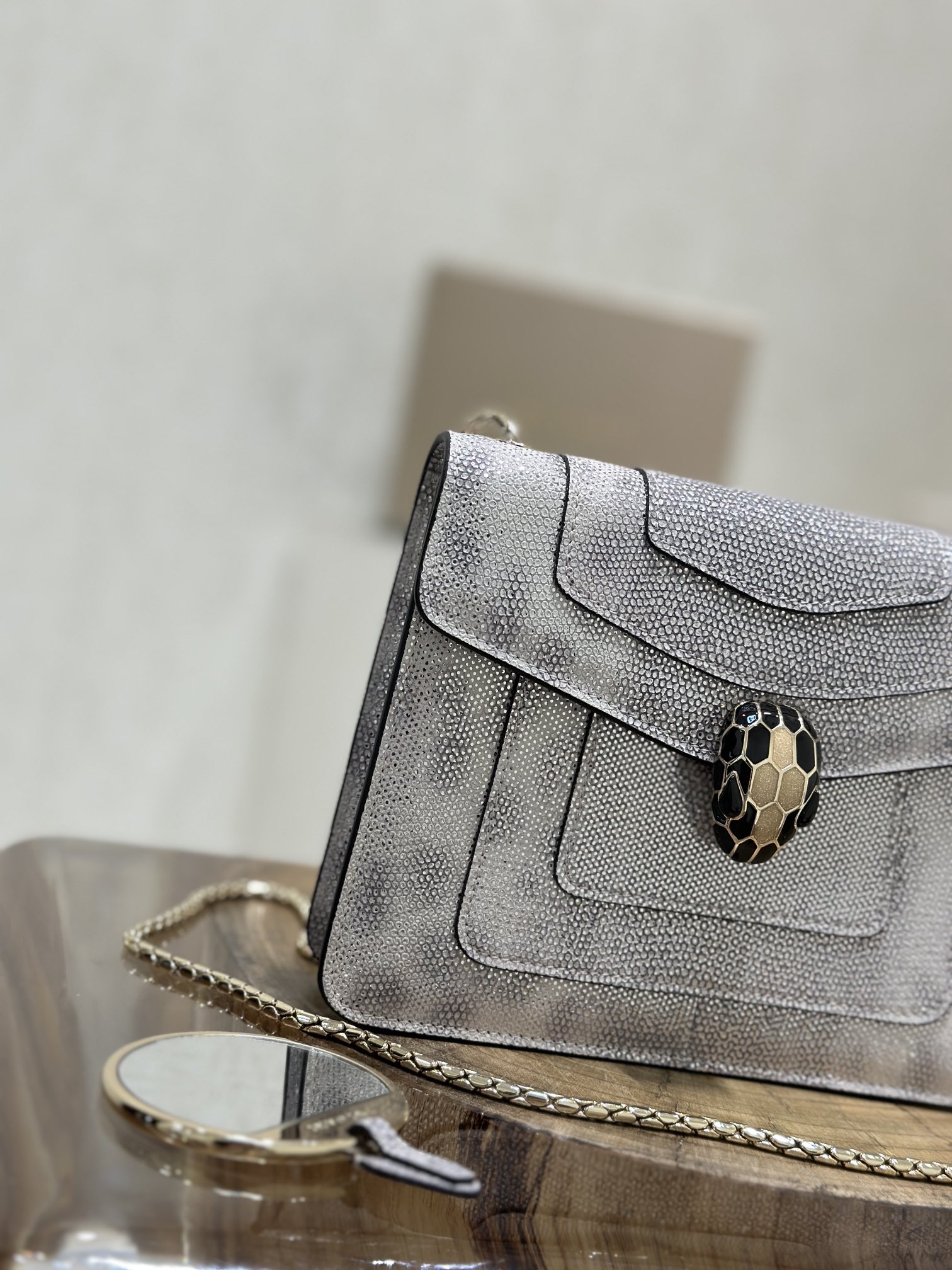 [TOP] BVLGARI Water Snake Skin Snake Head Bag 20*15*5cm