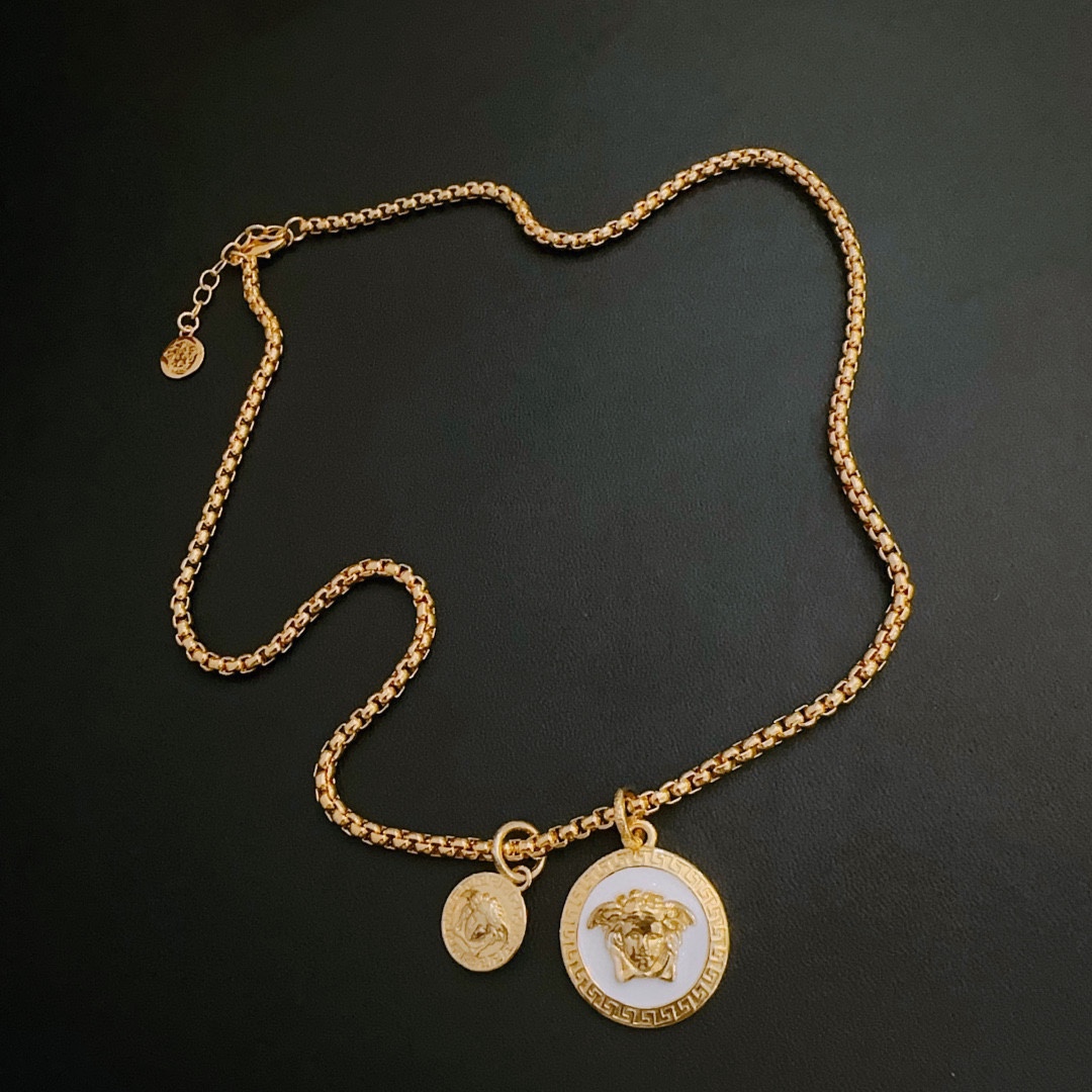 [TOP] Versace Men's/Women's Necklace-Gold