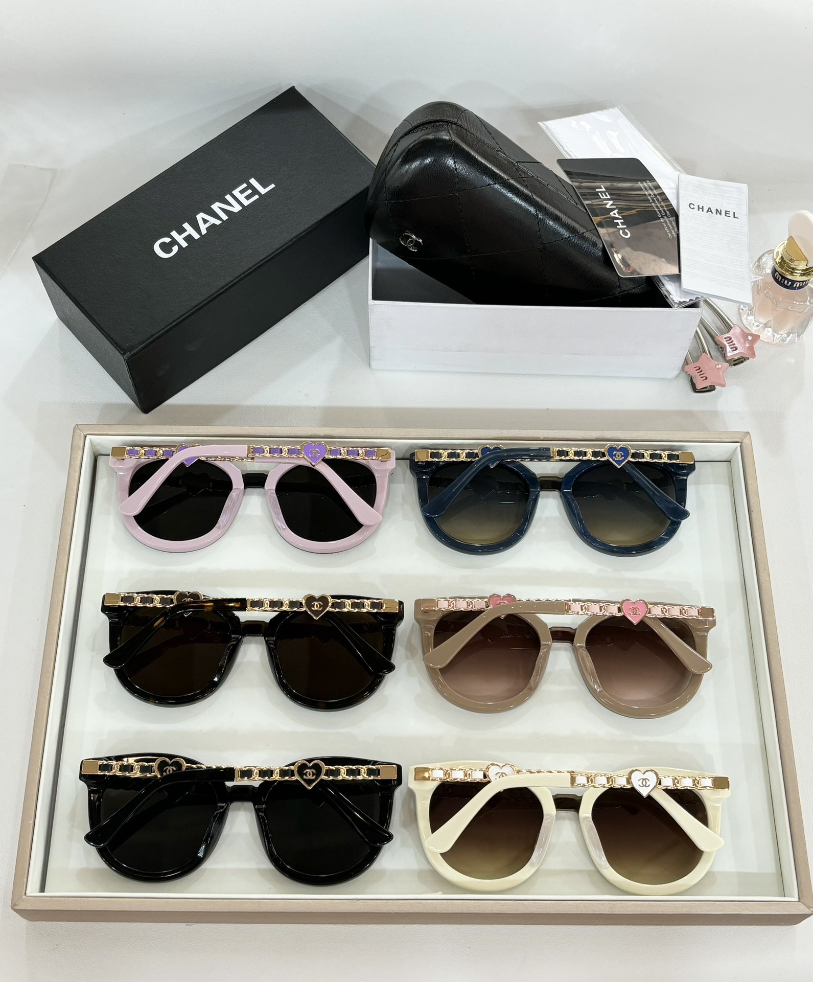 [TOP] CHANEL Sunglasses - 6 Color