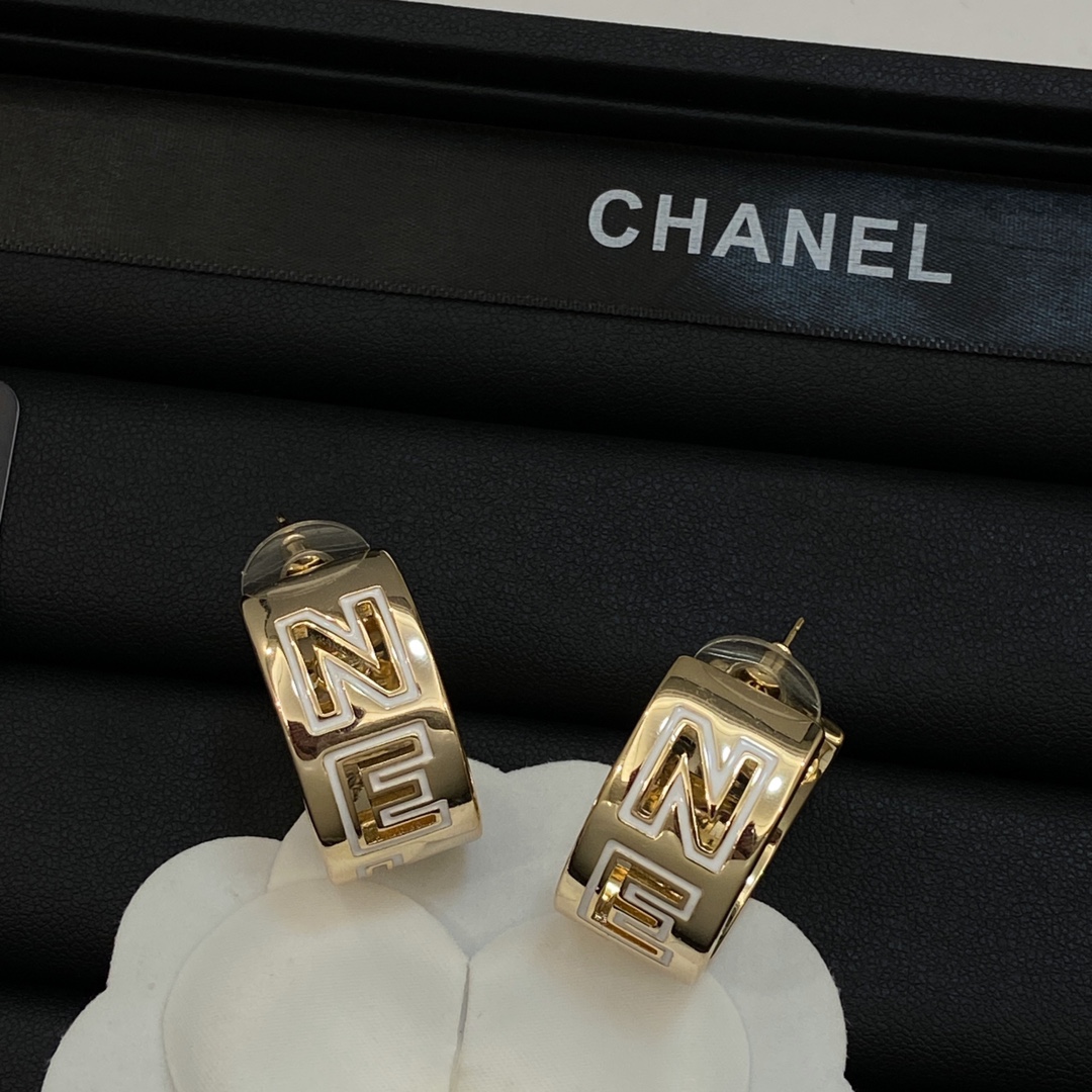 [TOP] CHANEL CC Earrings