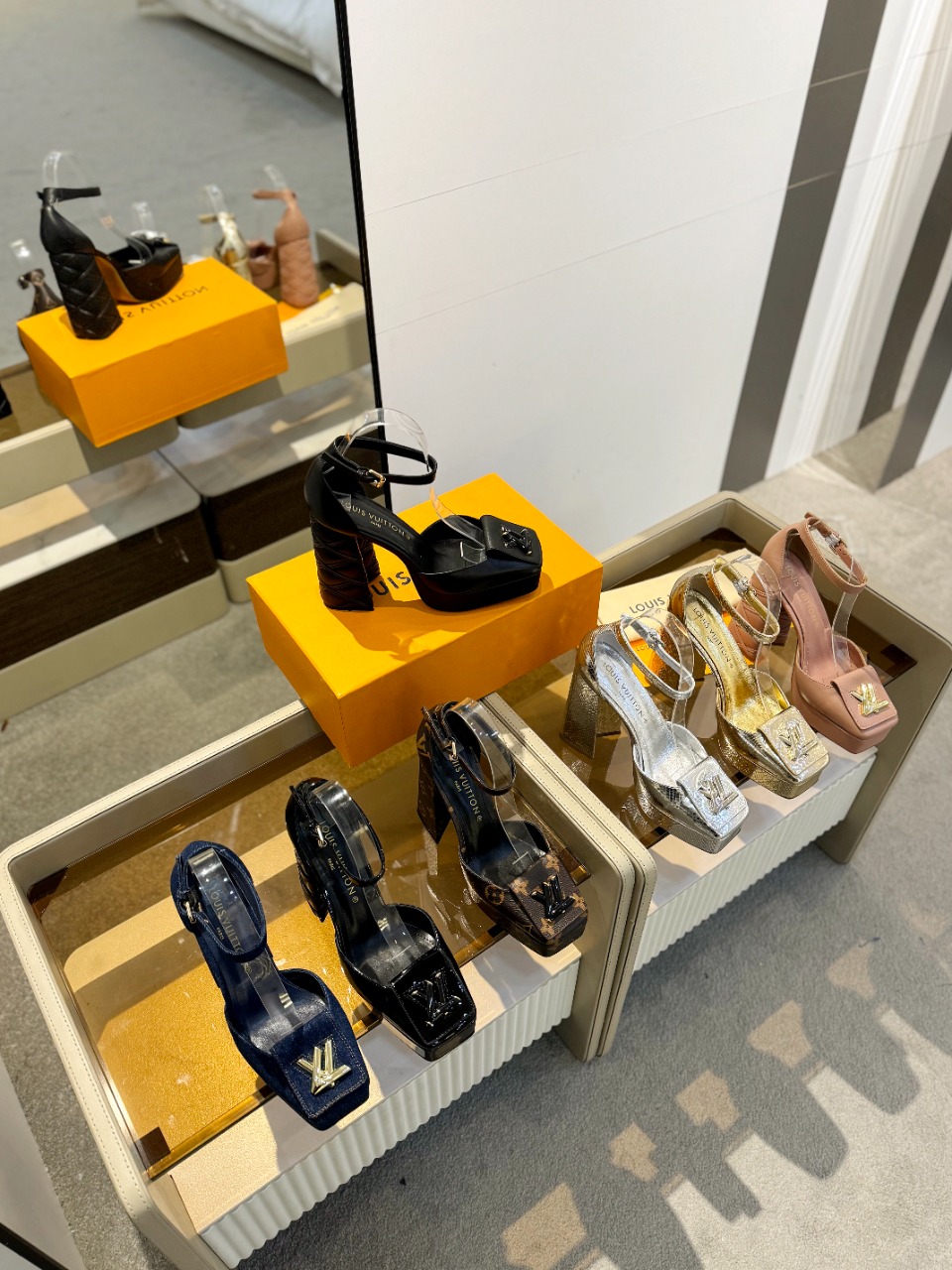 [TOP] Louis Vuitton LV Pumps - 7 Color