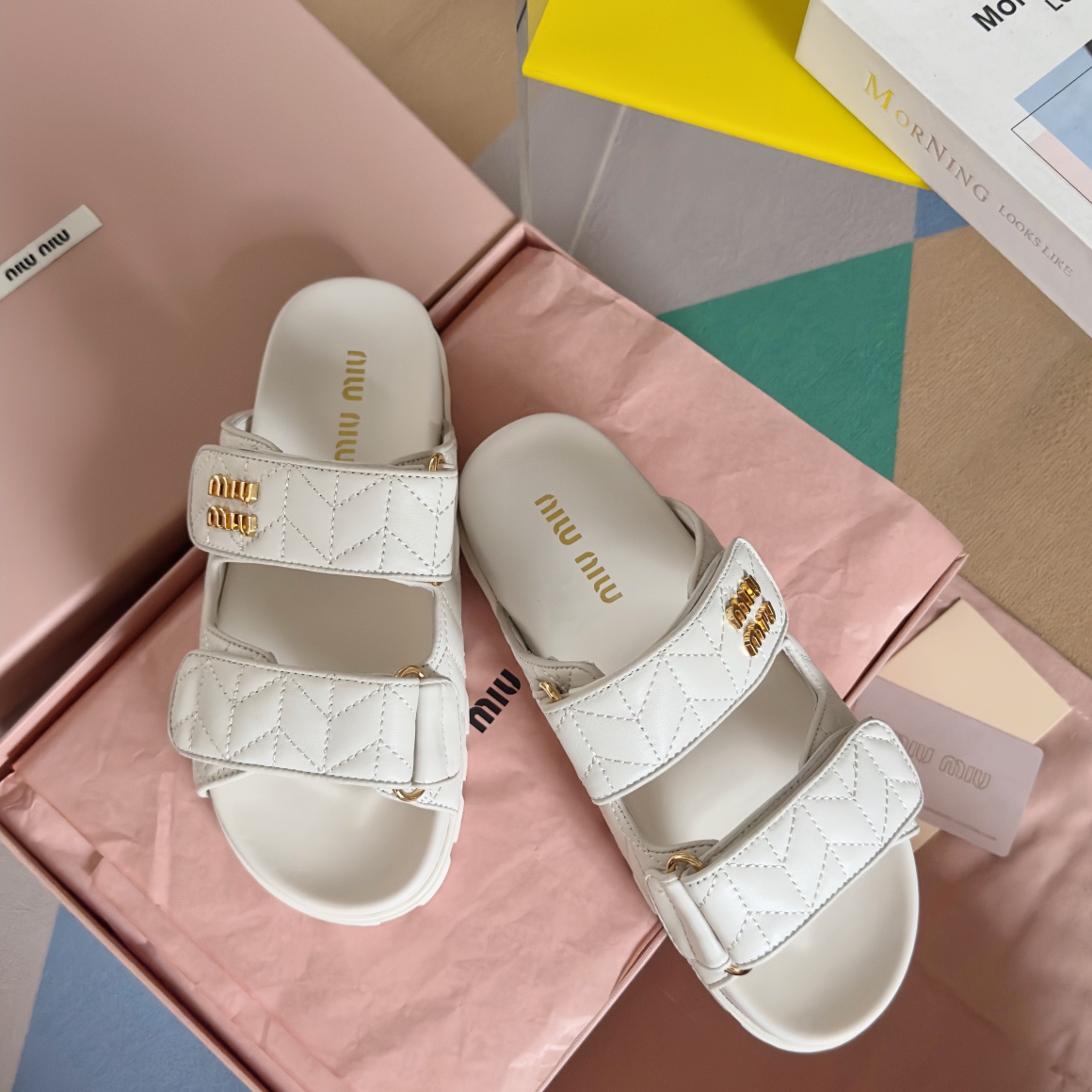[TOP] Miu Miu Matelassé Nappa Lambskin Slippers - 2 Color